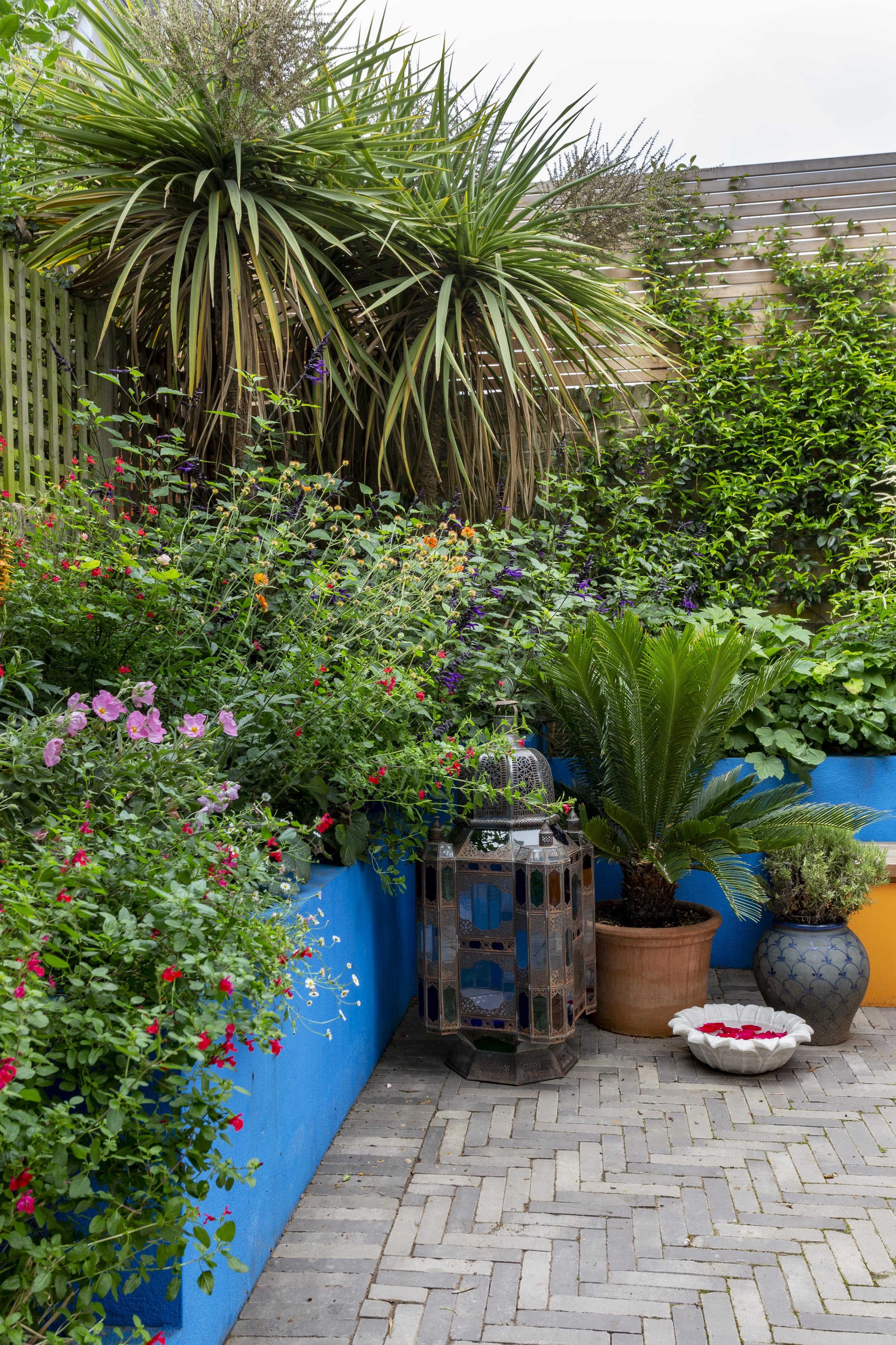 GARDEN PATH IDEAS — Manoj Maldé Garden Design