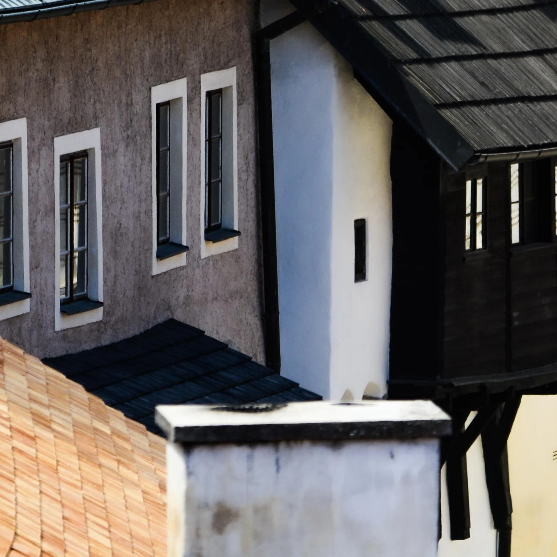 The quaint town of Cesky Krumlov 🧡

_____________________________________________
#europetrip #eurotrip #europetourism #photooftheday #cnttraveller #natgeophotography #yourshotphotographer #bestvacations #nikon #nikonphotography #nikonphoto #nikonph