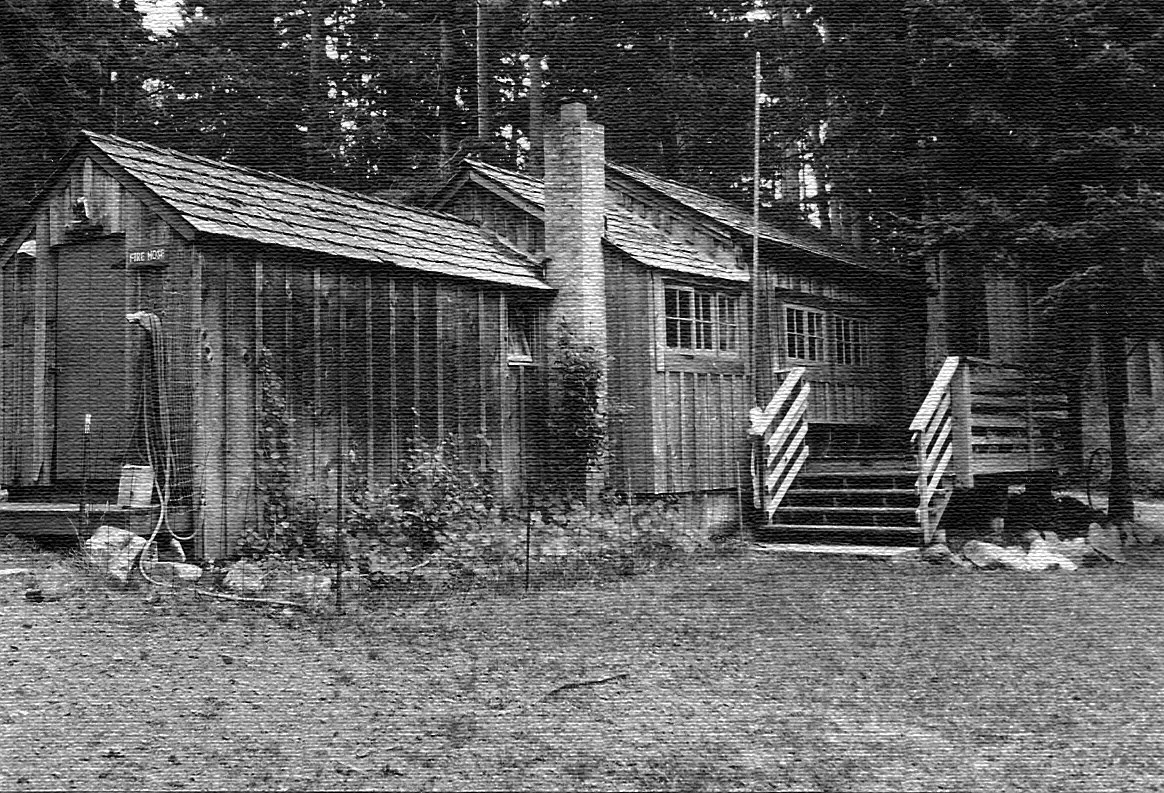 NW_5bw.webp