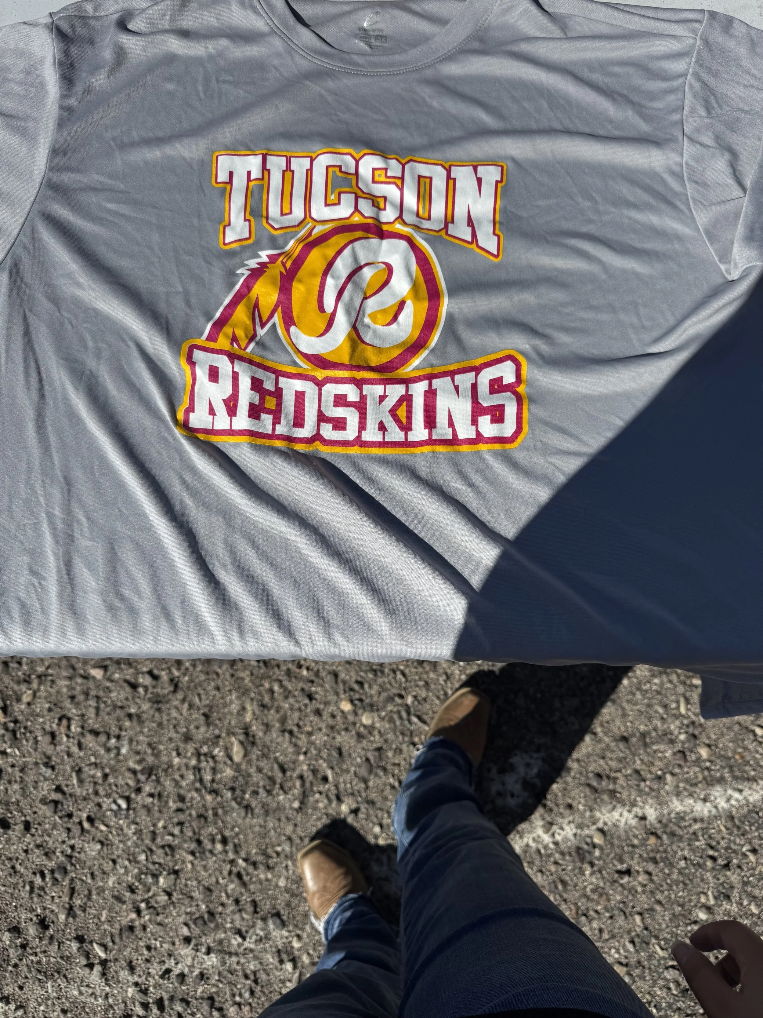 Light Gray Cheer Pink R 2022