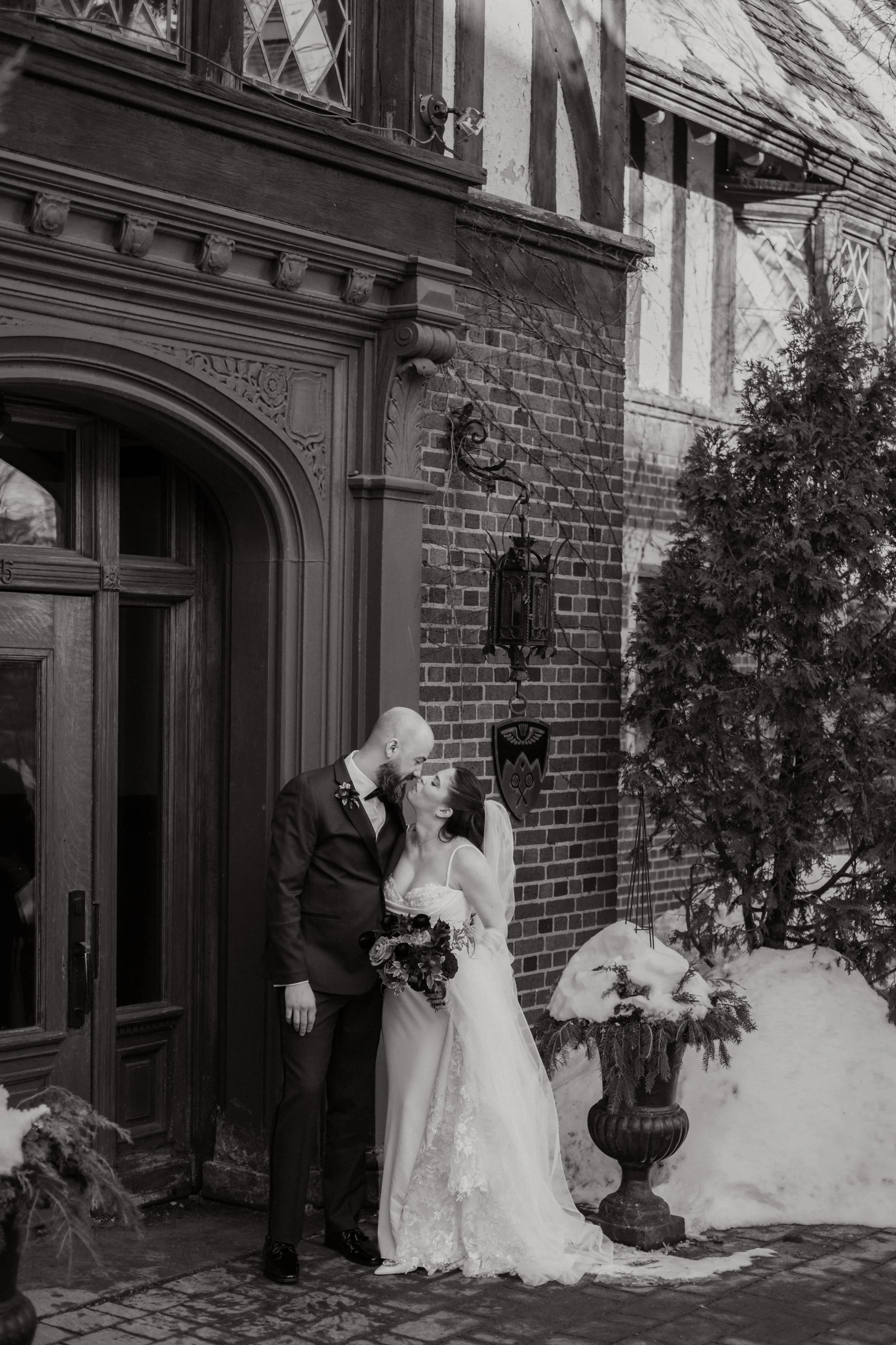 Louisa-Jamie-Wedding-128 copy.jpg