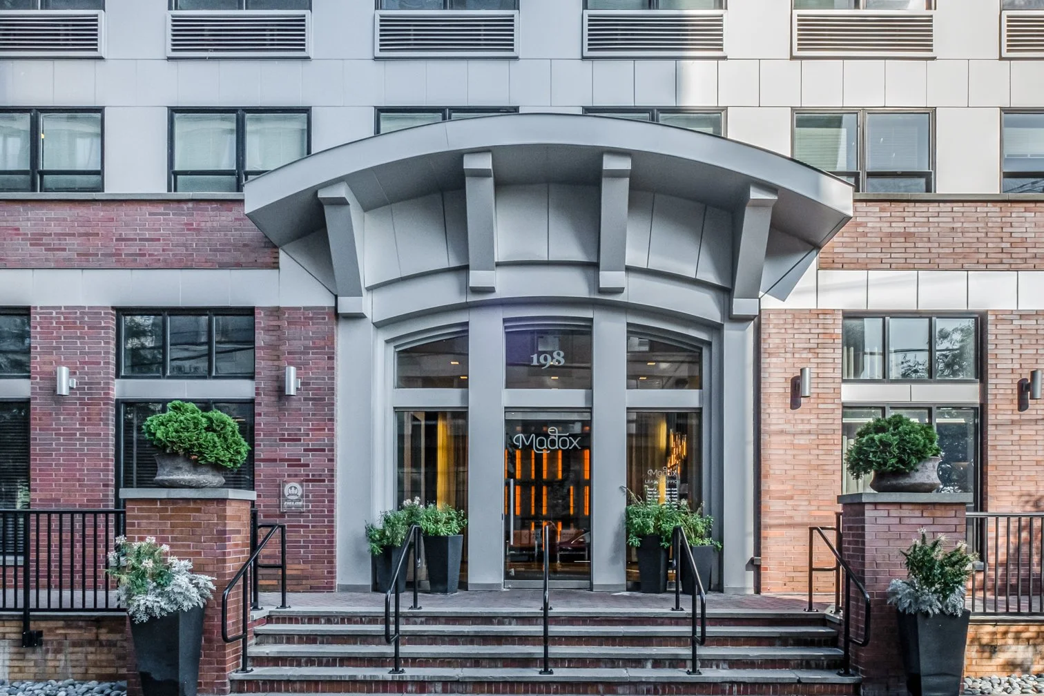 Madox (39 of 65).jpg