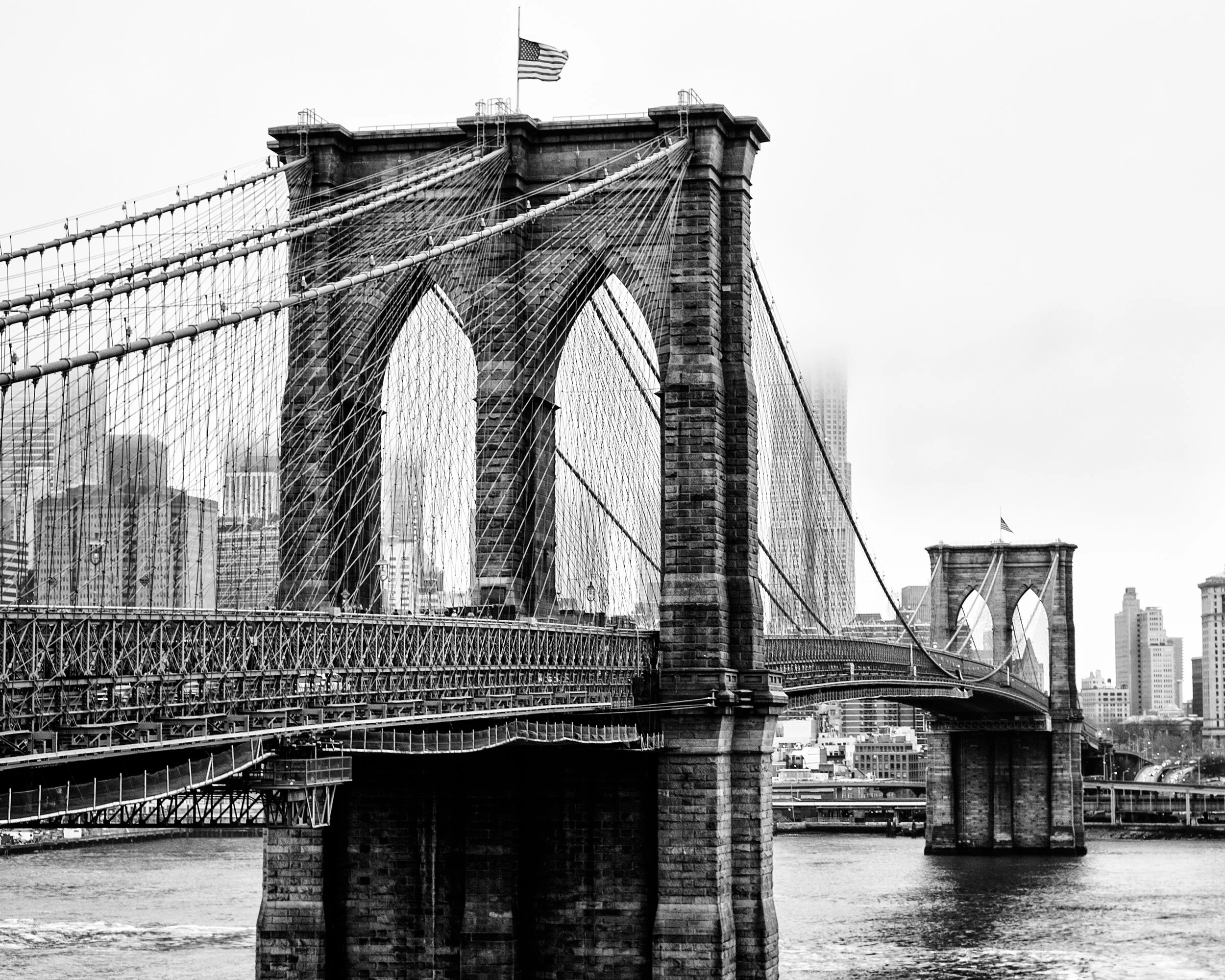 Brooklyn Bridge Fog (1 of 1).jpg