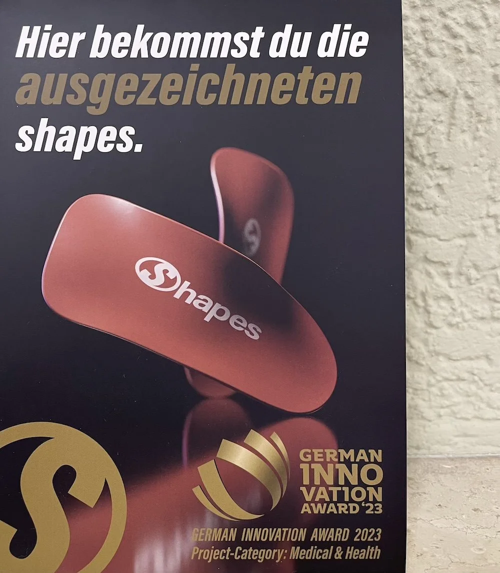 Die Shapes Einlegesohlen werden auf einem Aussteller präsentiert