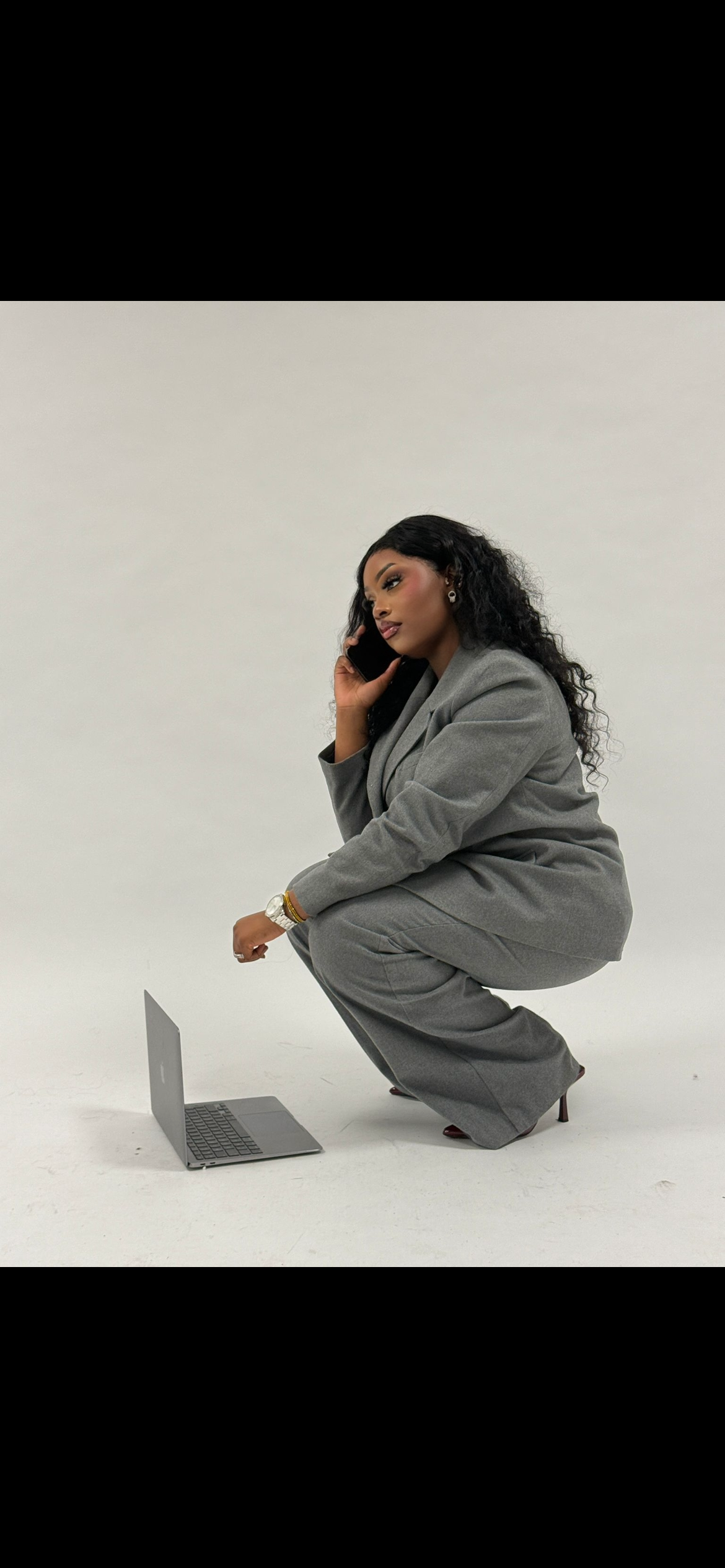 Du choix du lieu à la coordination des prestataires, nous prenons en charge chaque aspect logistique afin que vous puissiez profiter pleinement de votre événement ou de votre voyage.