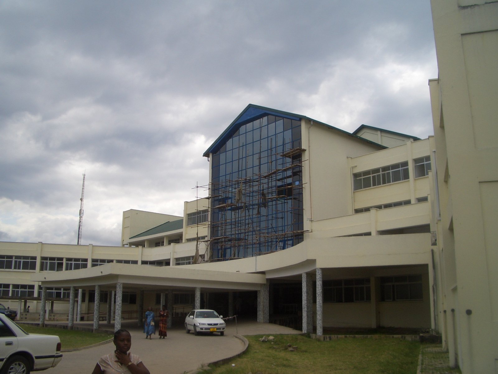 Paediatric Building : Muhimbili Hospital