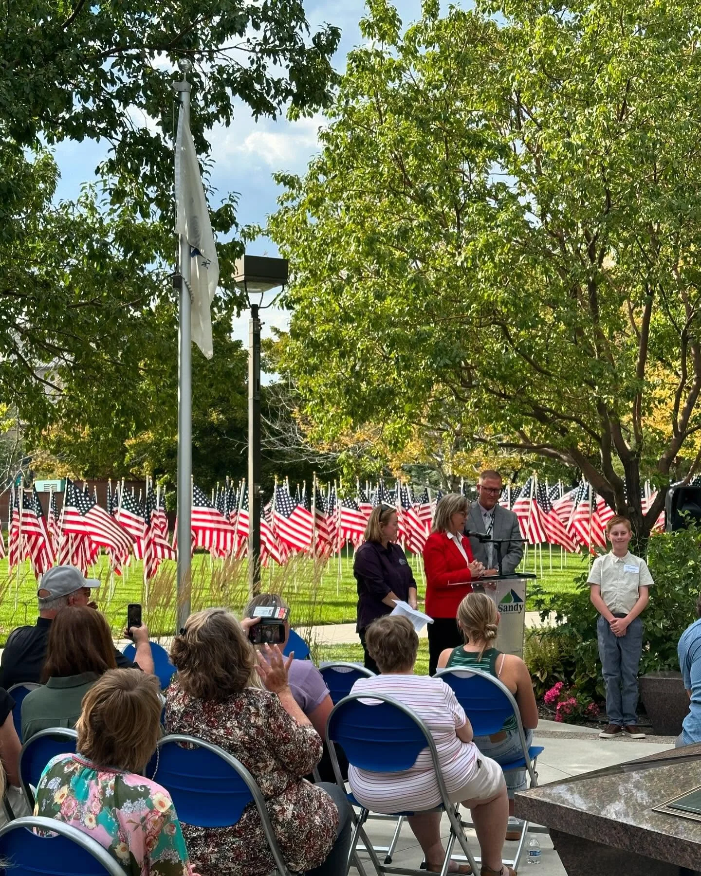 Before our council meeting today, I was very fortunate to join my colleagues to celebrate @canyonsdistrict student and their award winning essays! These essays highlighted what patriotism means to them. Each of the award winners had an excerpt read a