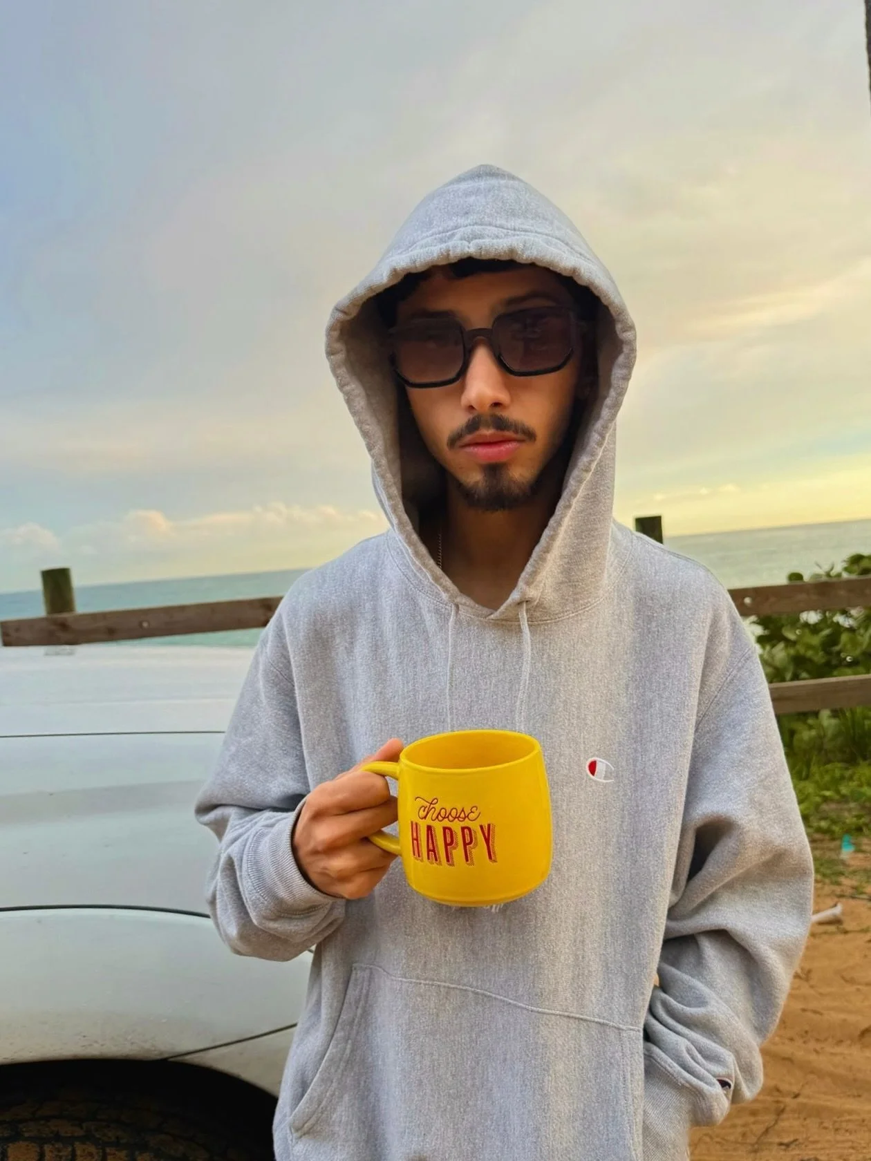 T&uacute; no tienes cora y el m&iacute;o solo da para hacerte esta m&uacute;sica🖤🎱 

Lunes de Rap 4 ya disponible por soundcloud !!