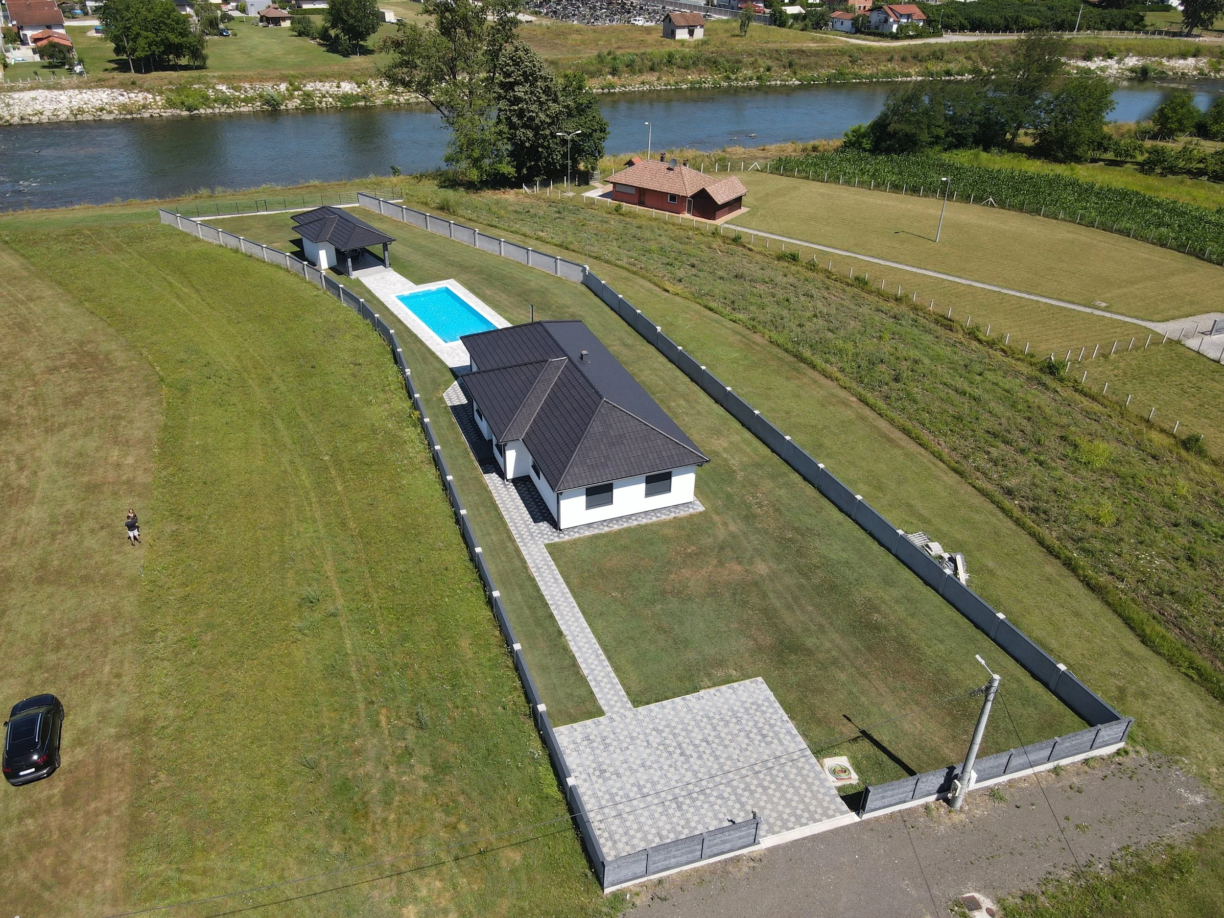 dji_fly_20260704_105506_227_1783155321441_photo.jpg
