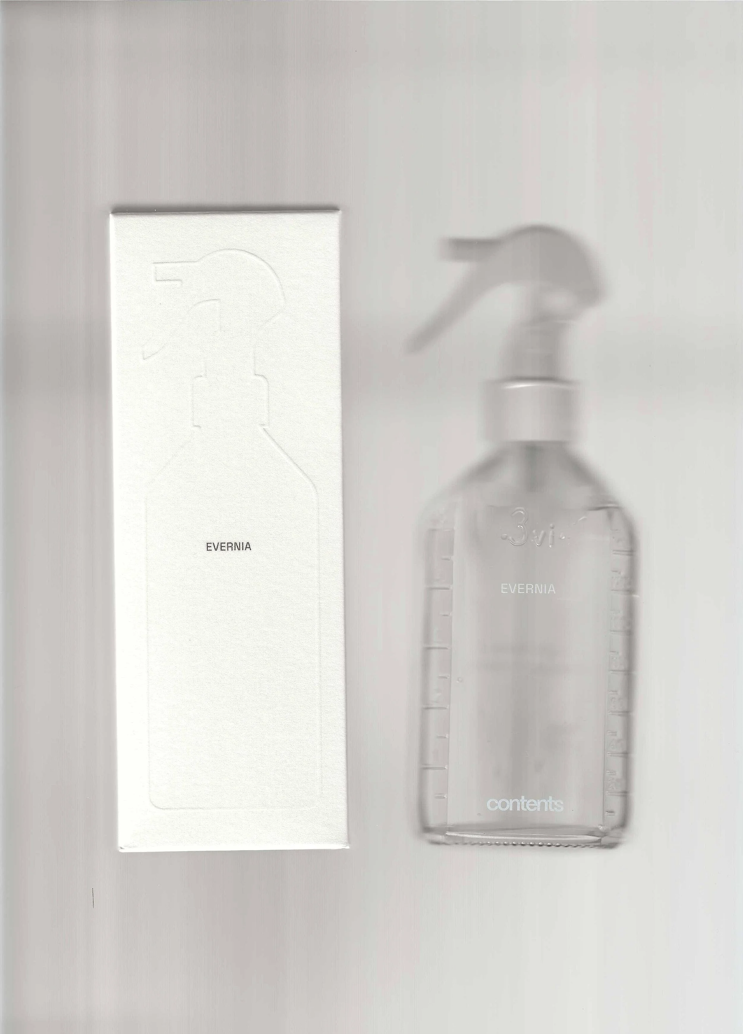 EVERNIA room spray