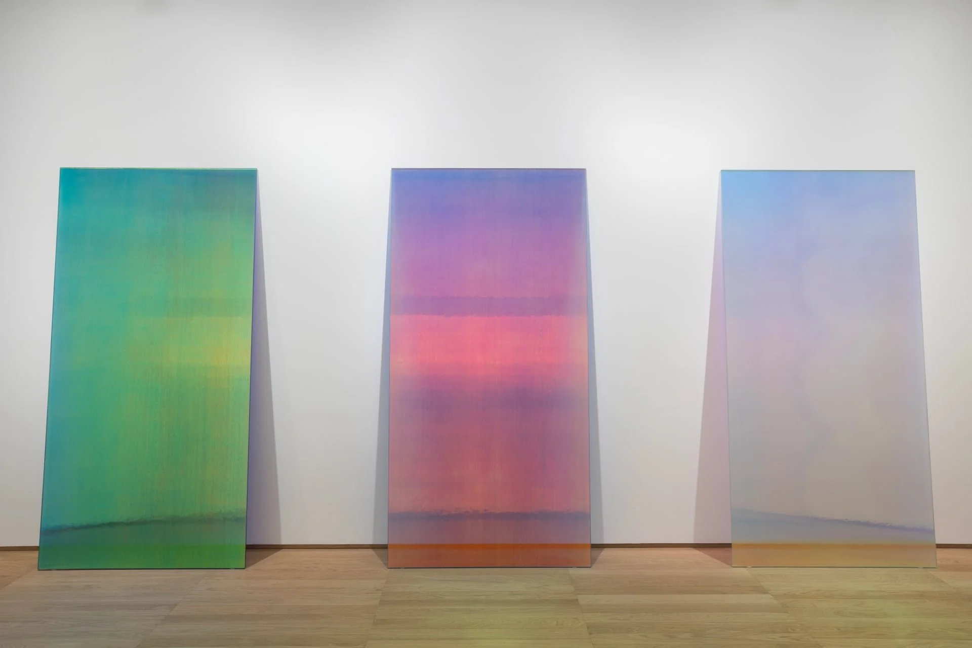 Installasjonsfoto fra samlingspresentasjon ved PoMo med verk av Ann Veronica Janssens – foto: Lili Zaneta