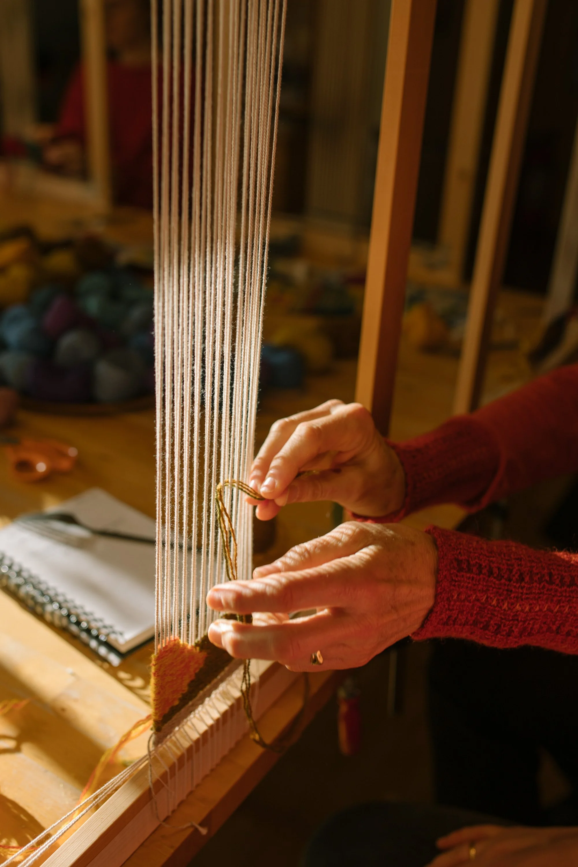 Publikum i kunstneratelier under Trondheim Open, bildevev