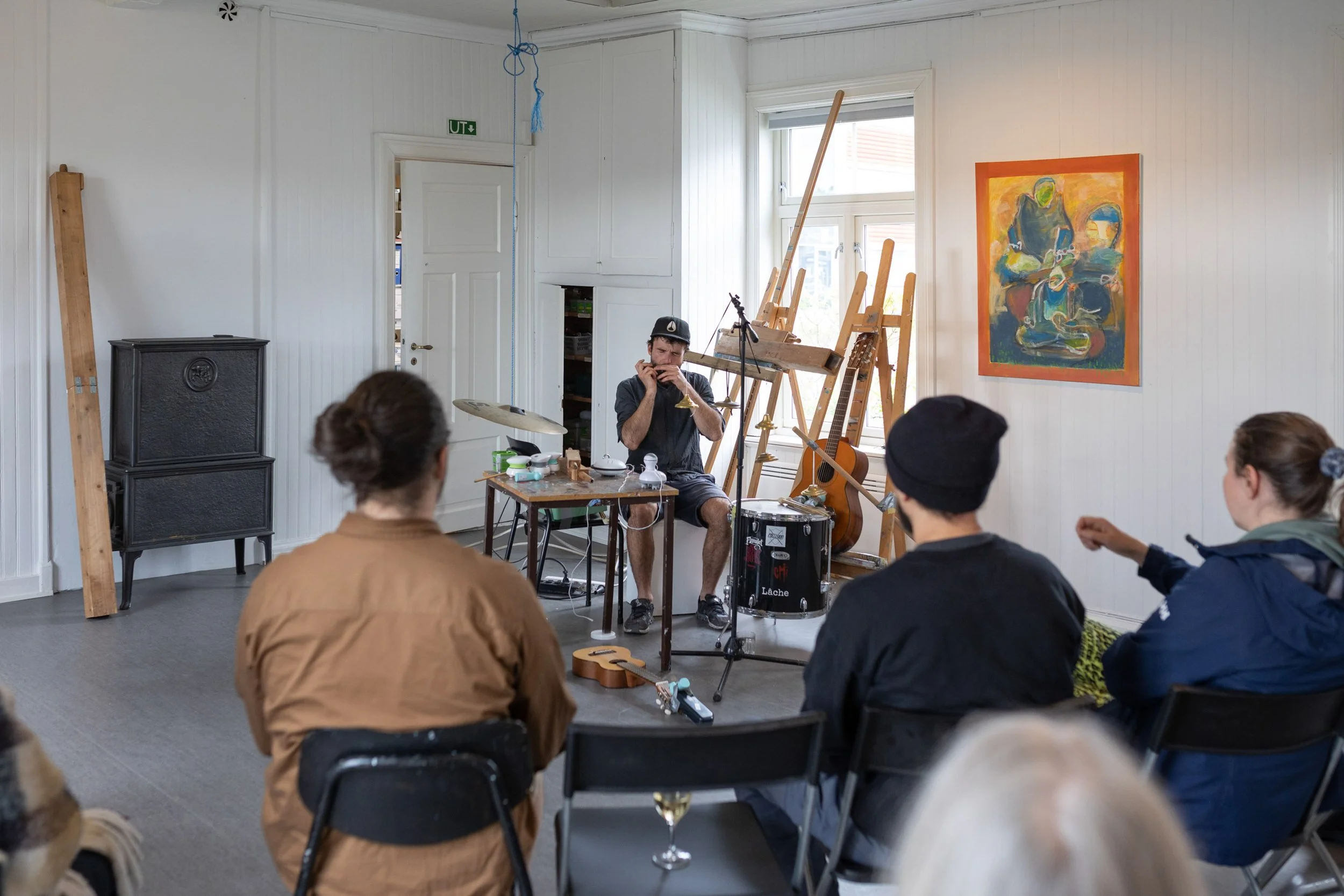 Dokumentasjon av Midtsommerfestival ved Heimdal Kunstforening – foto: Lili Zaneta