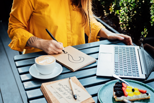 Host Agencies Explained: Finding the Perfect Match for Your Travel Business