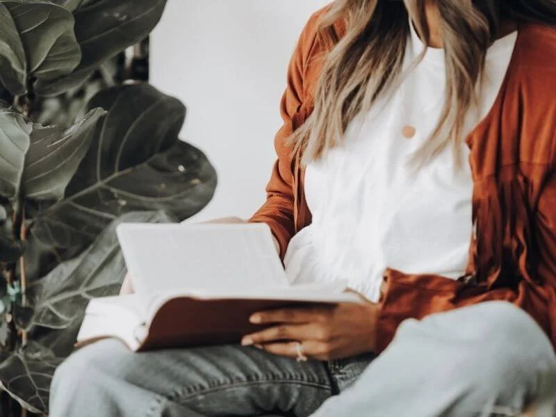 Physical & Mental Health Benefits of Journaling