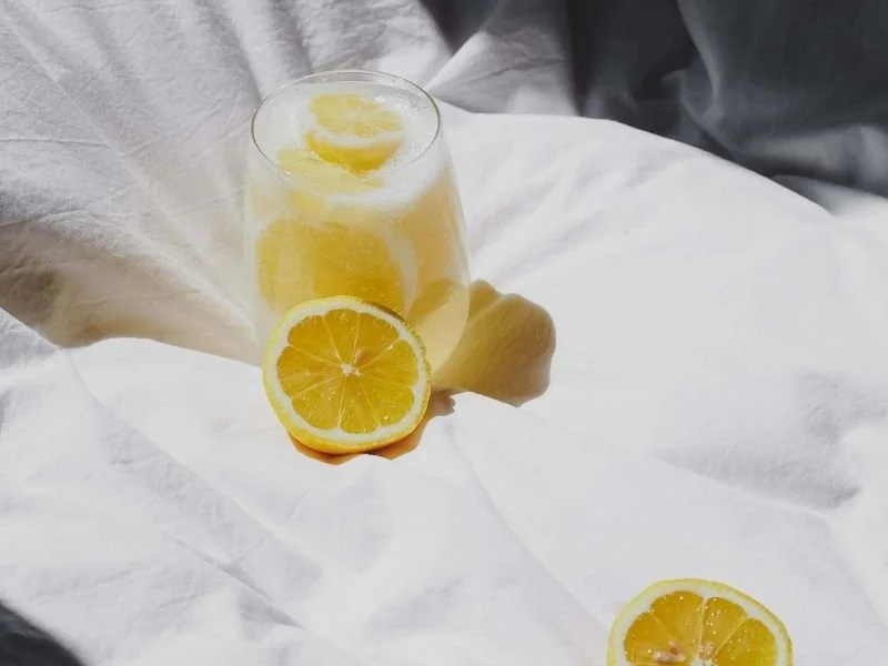 Food and Beverages To Avoid When You Have an Overactive Bladder