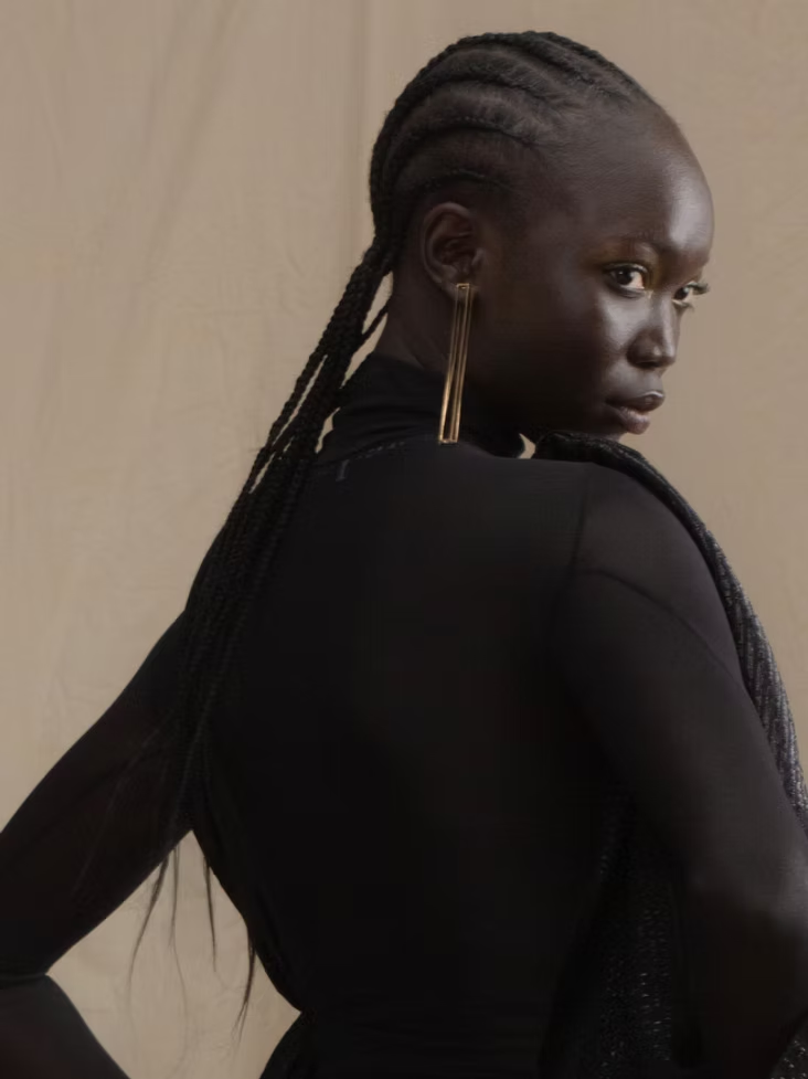 Hair and makeup artist in New York City, Makeup artist in New York City, Professional makeup artist New York, Mobile makeup artist New York, Hair and makeup services New York, Freelance makeup artist NYC, Book makeup artist New York