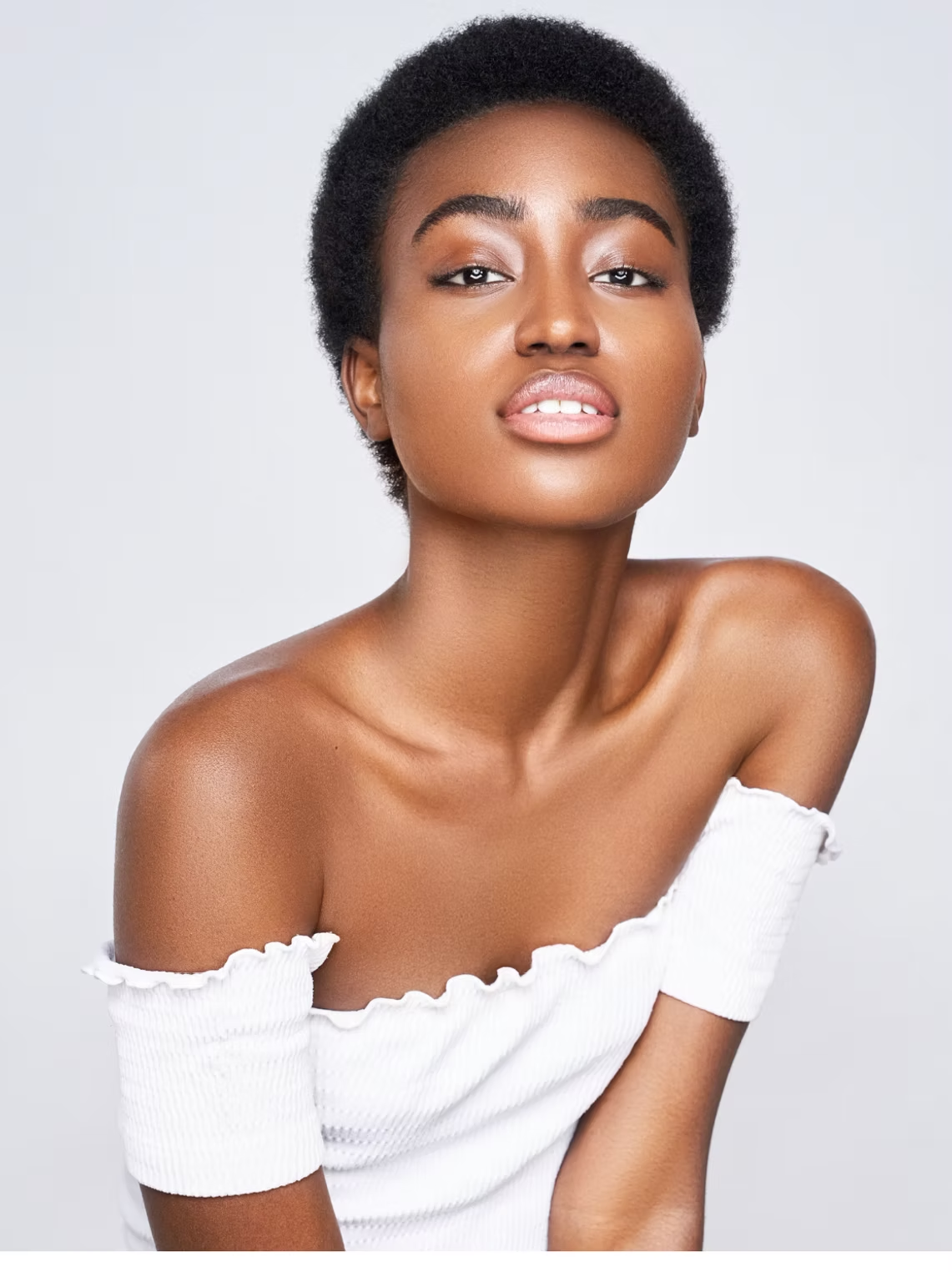 Hair and makeup artist in New York City, Makeup artist in New York City, Professional makeup artist New York, Mobile makeup artist New York, Hair and makeup services New York, Freelance makeup artist NYC, Book makeup artist New York