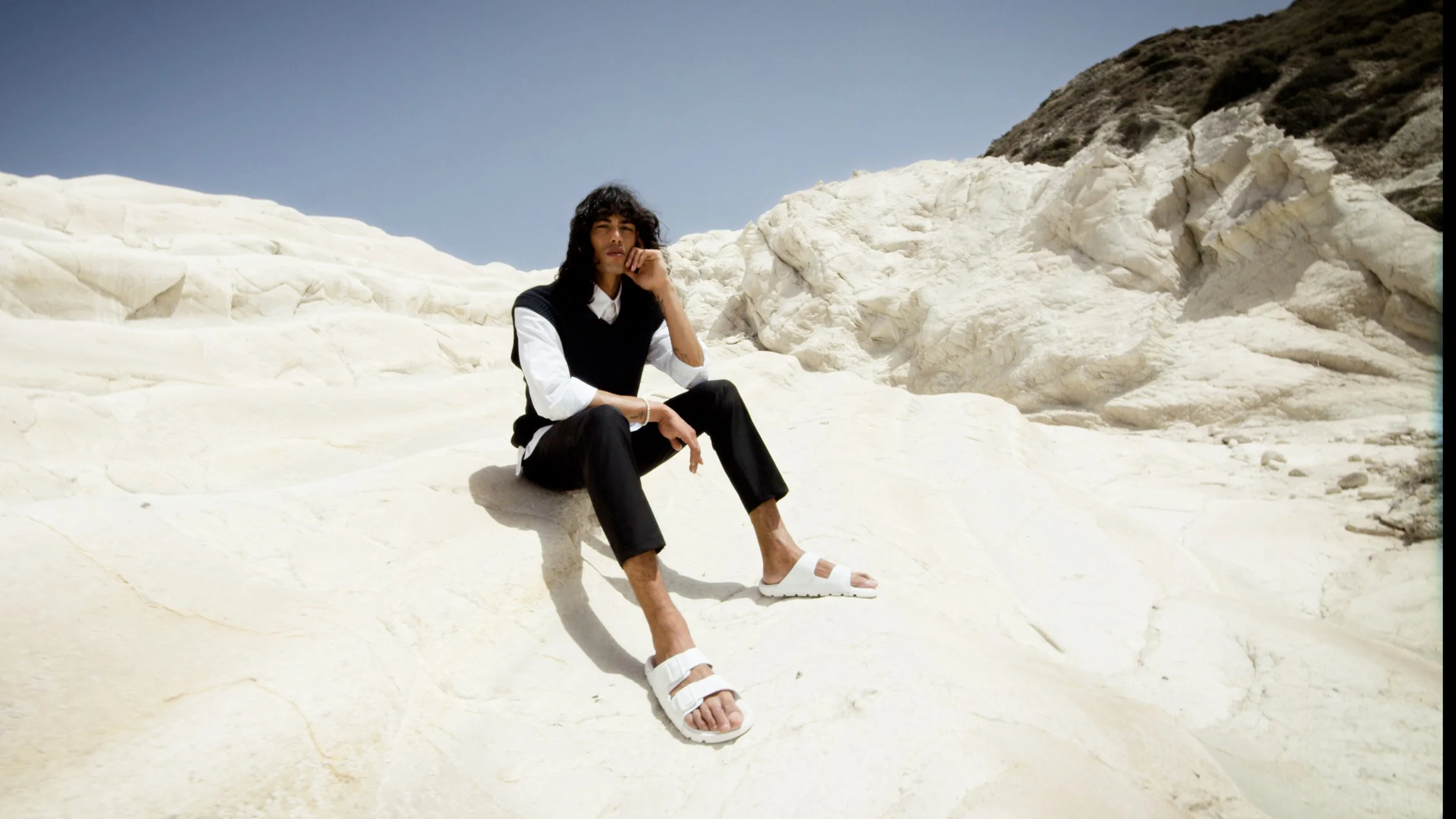 Social Spots V2 Kopieren 01.00_00_01_20.Standbild007.jpg