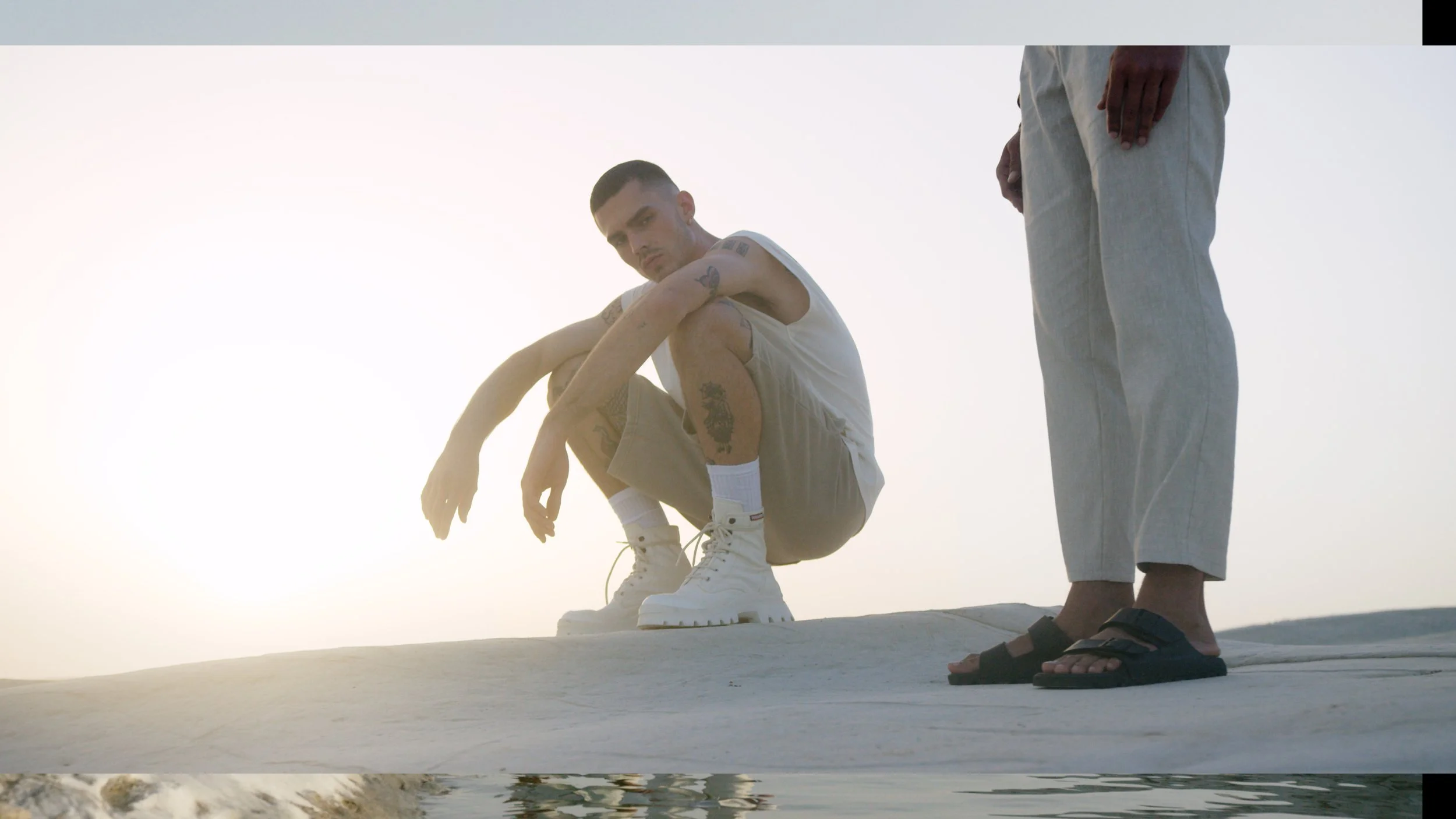 Social Spots V2 Kopieren 01.00_02_07_02.Standbild031.jpg