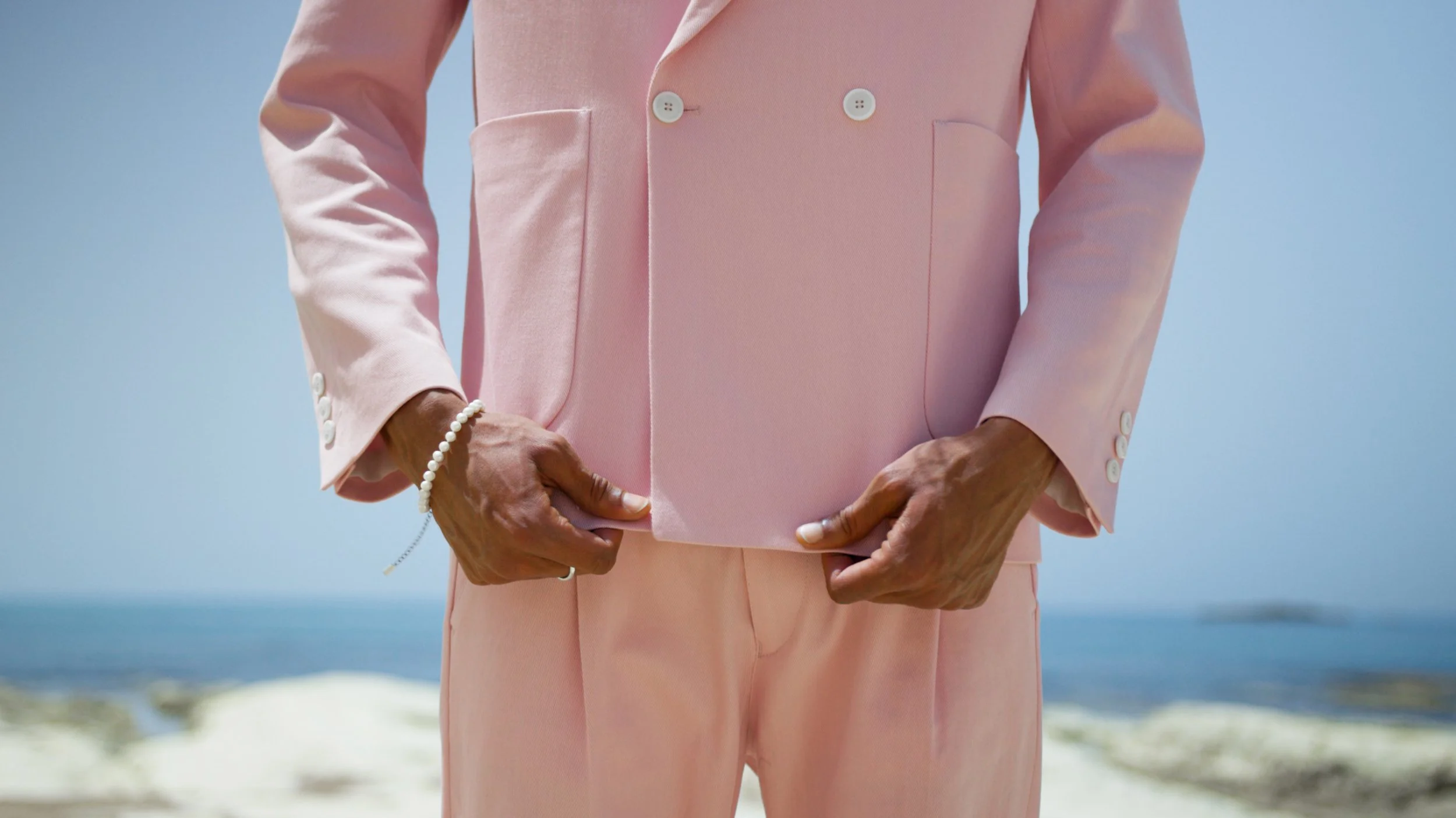 Social Spots V2 Kopieren 01.00_00_37_07.Standbild010.jpg