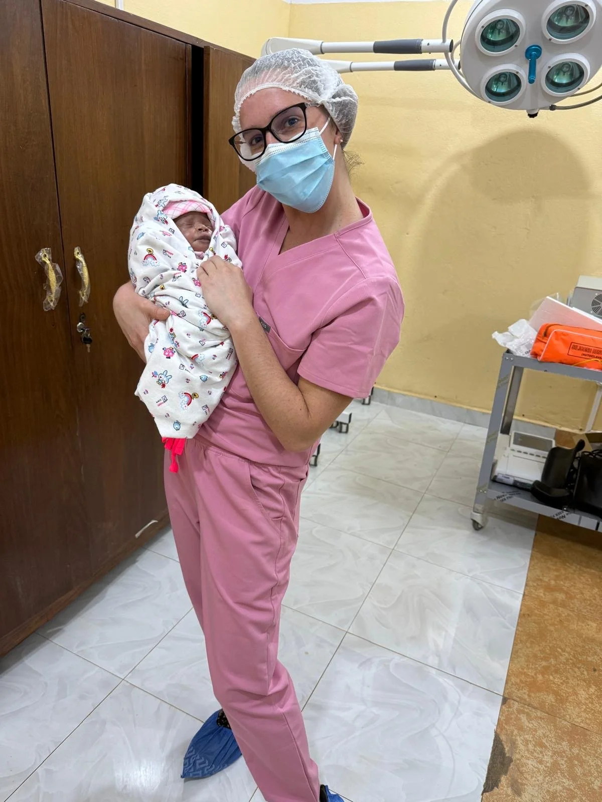 megan and baby - clinic (2).JPG