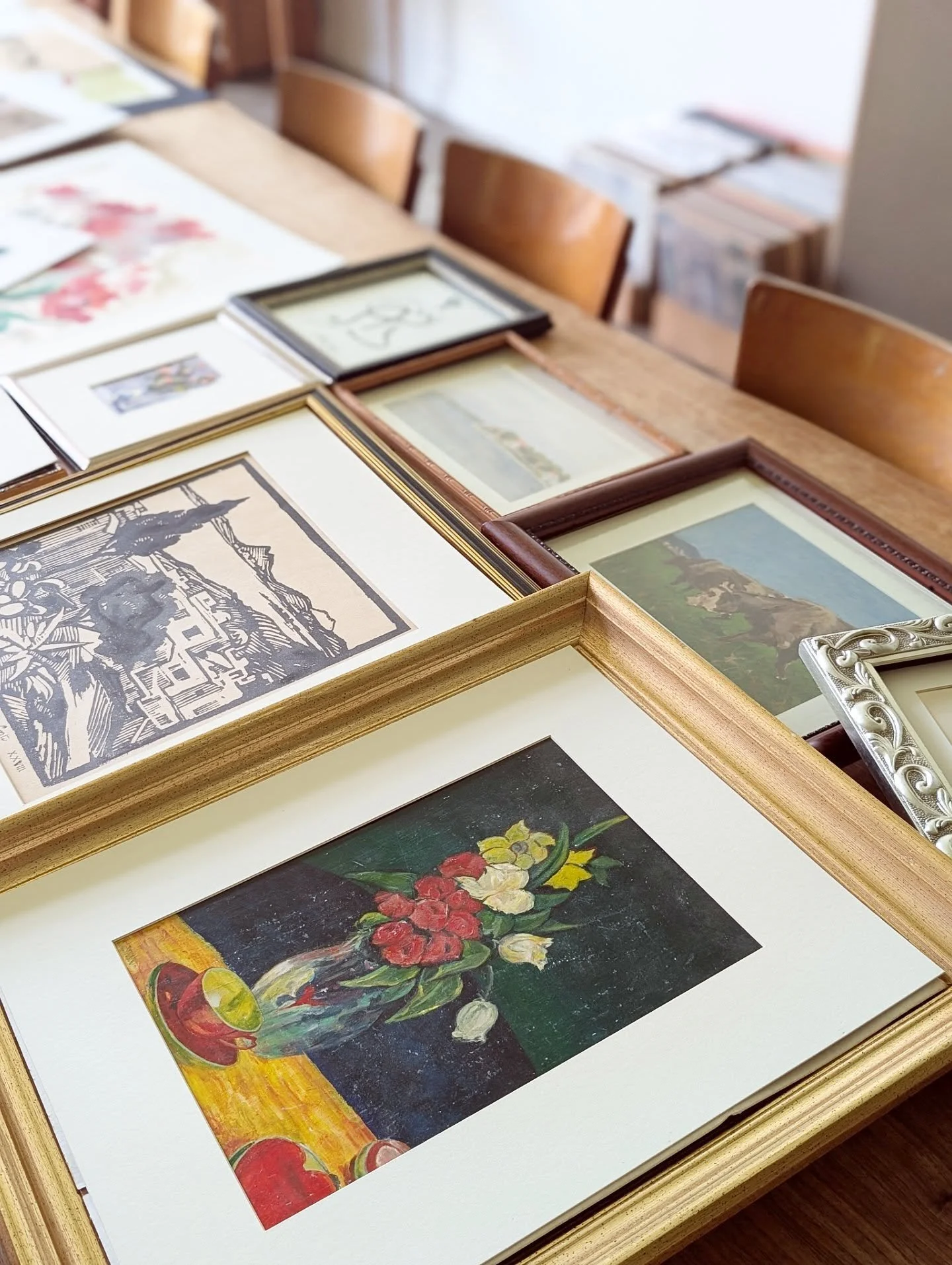 Getting art in frames ✨