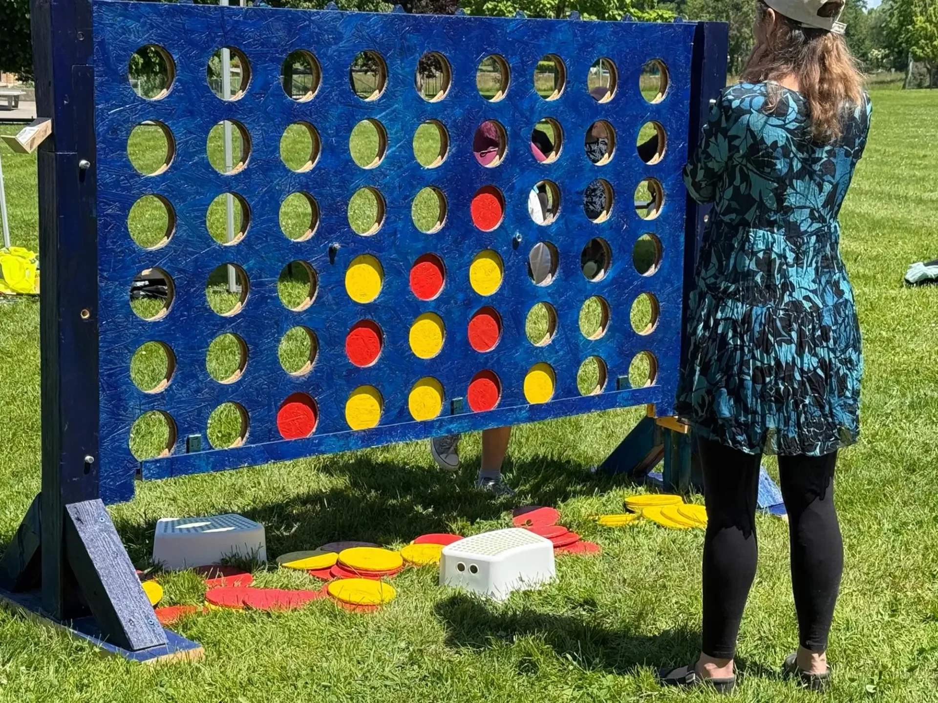 Jeu géant puissance quatre pour animation extérieure dans le canton de Vaud