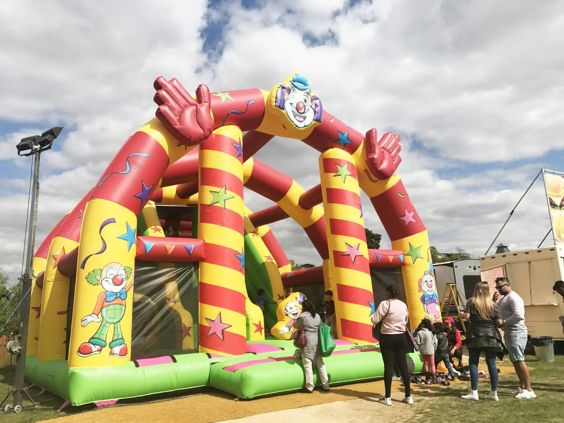 Chateau gonflable pour enfants