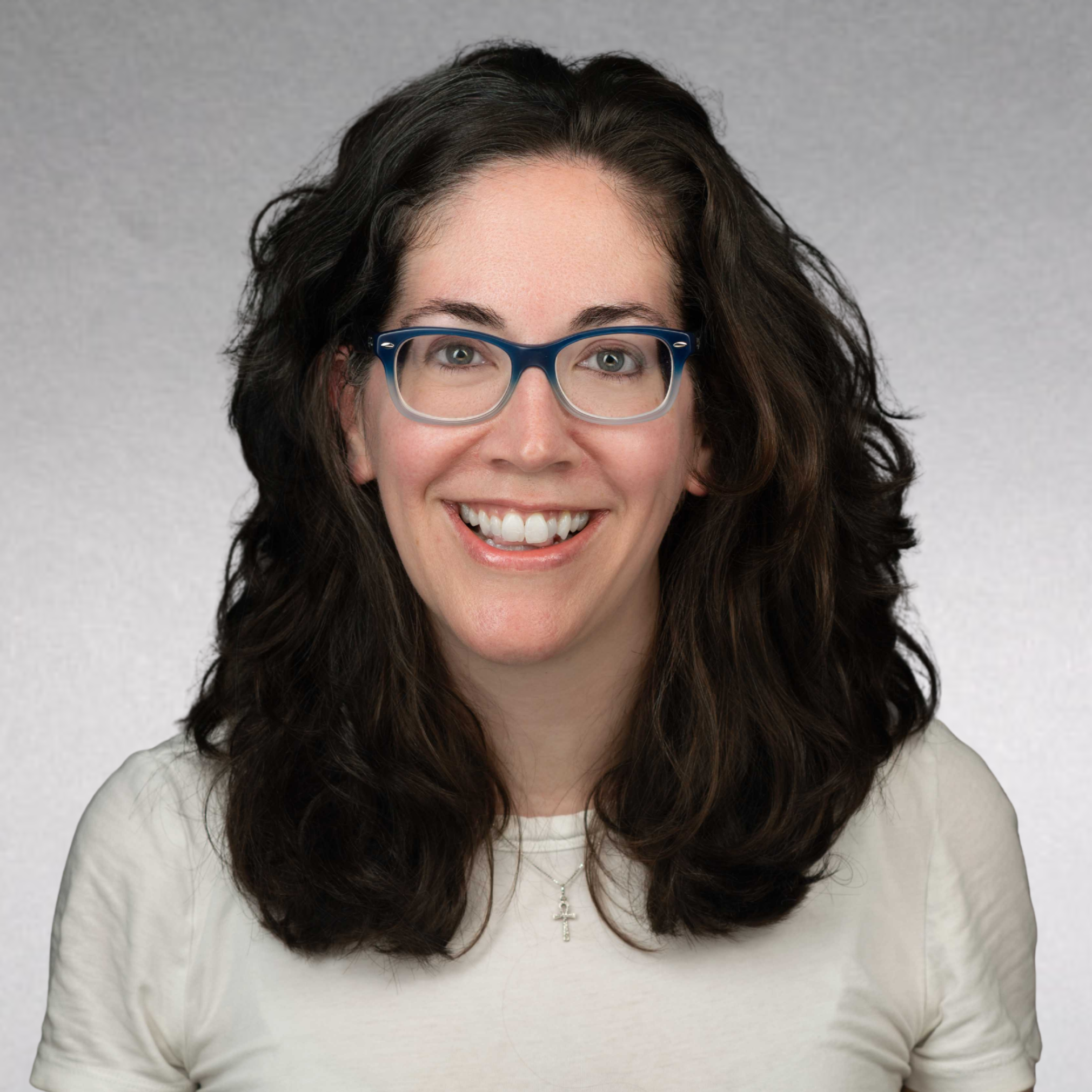 Mary Elizabeth Mira headshot