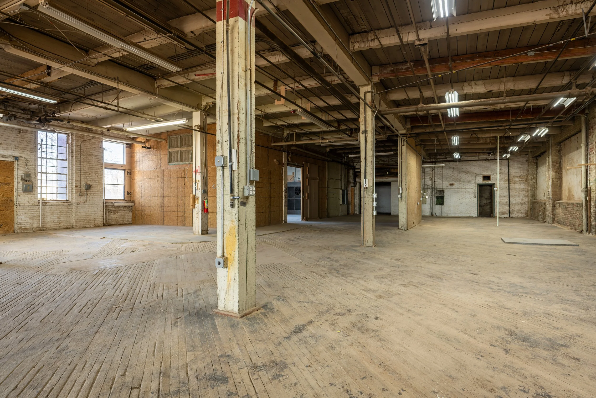 4530_Germantown_2ndFlr_024.jpg