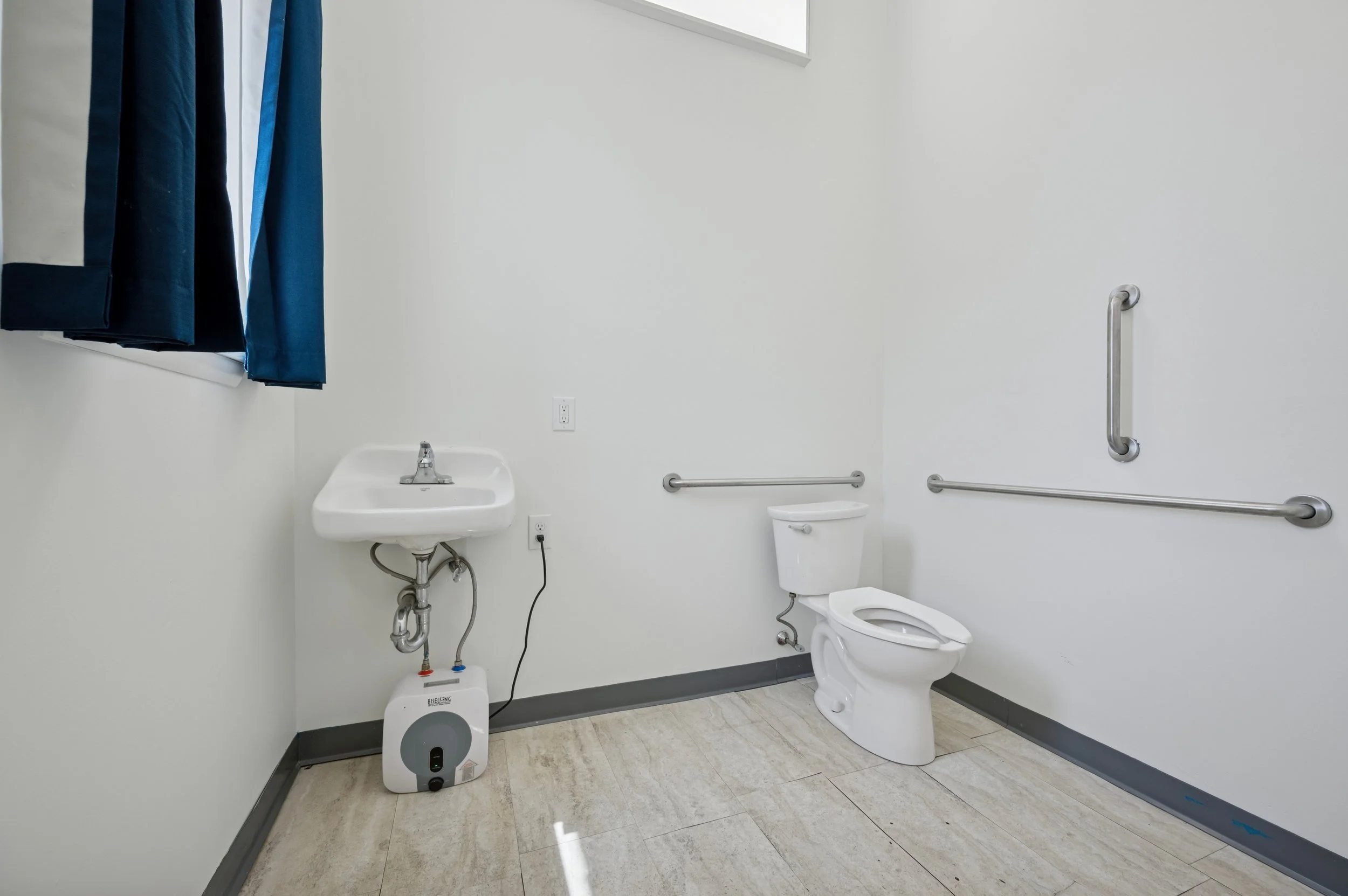 5836 Germantown Ave_09.jpg
