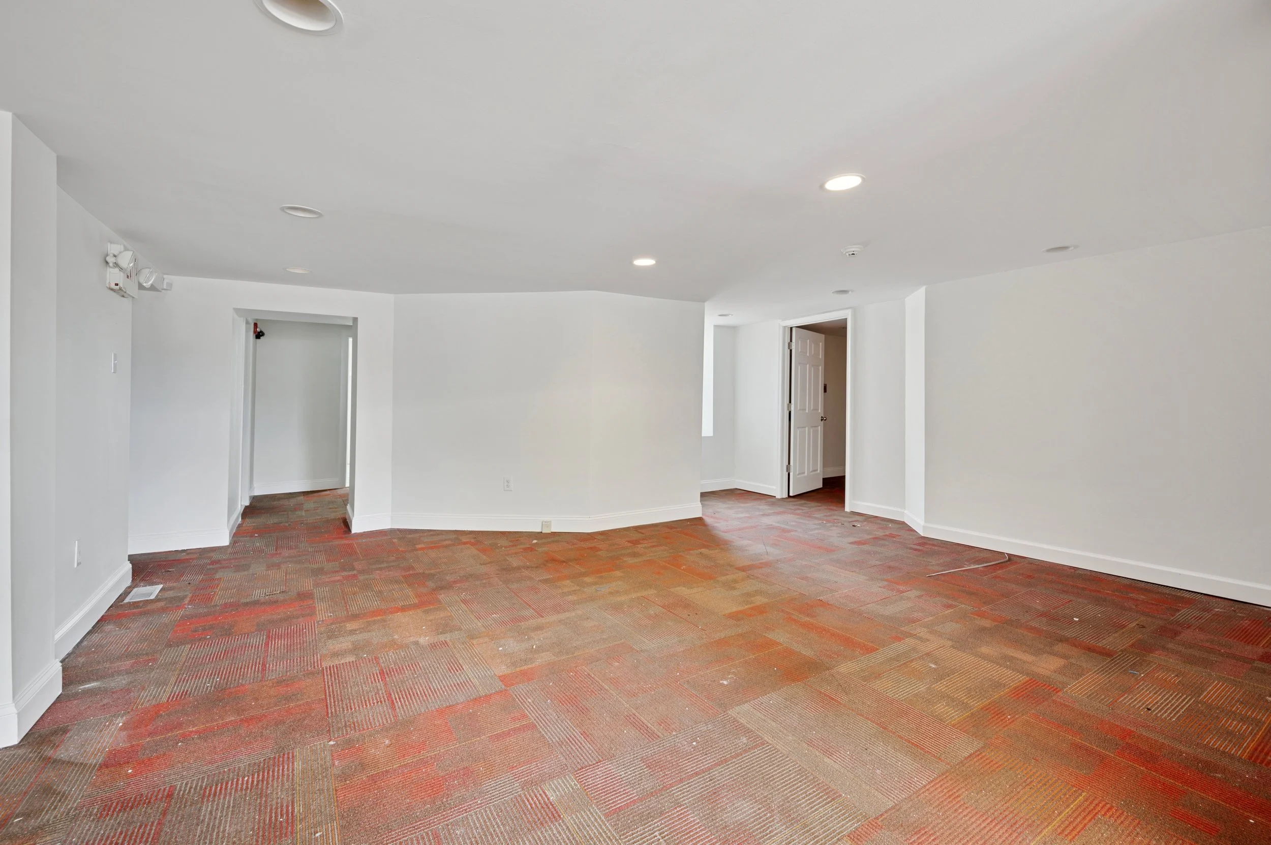 6841 Germantown Ave_03.jpg