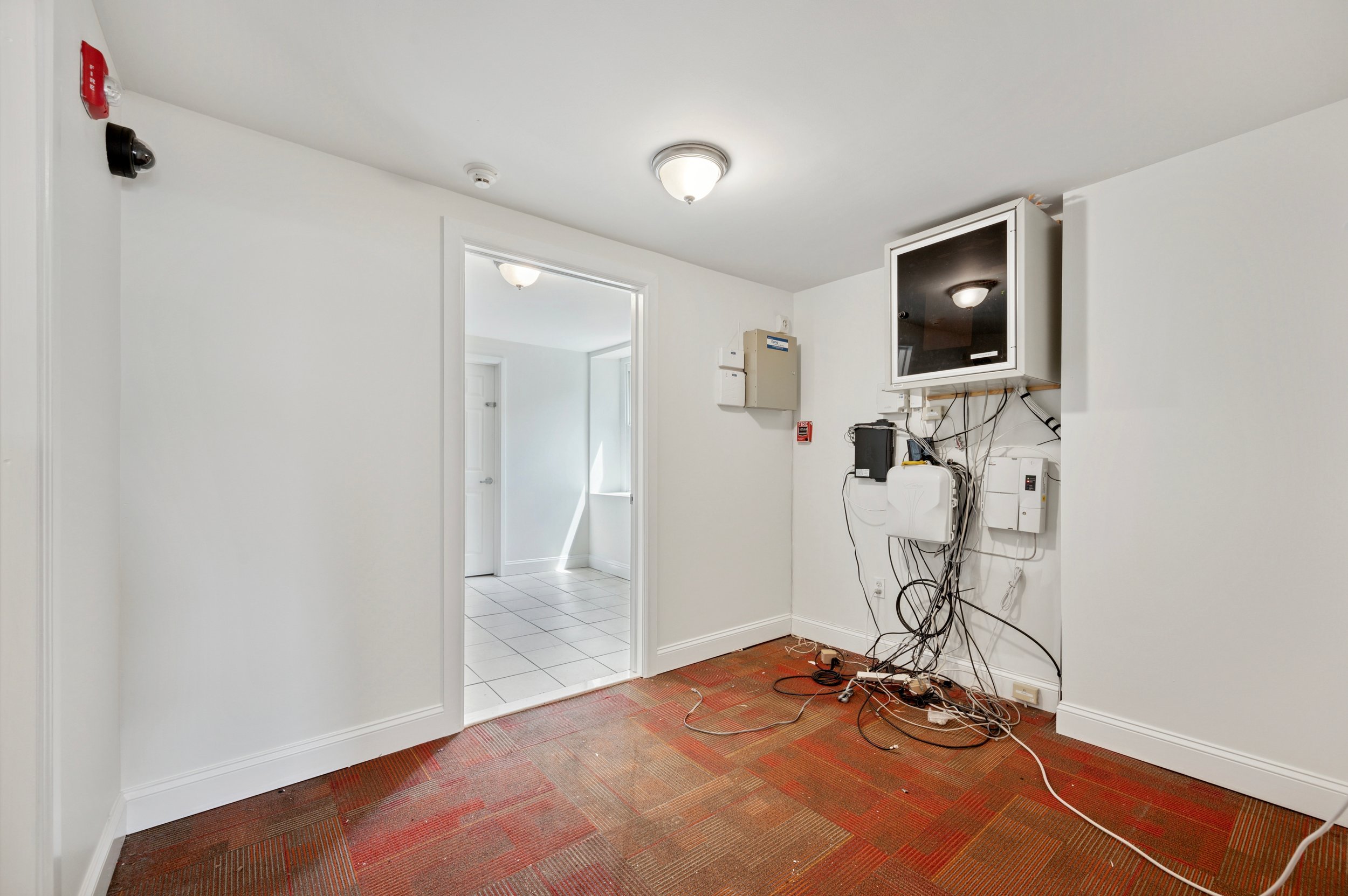 6841 Germantown Ave_07.jpg