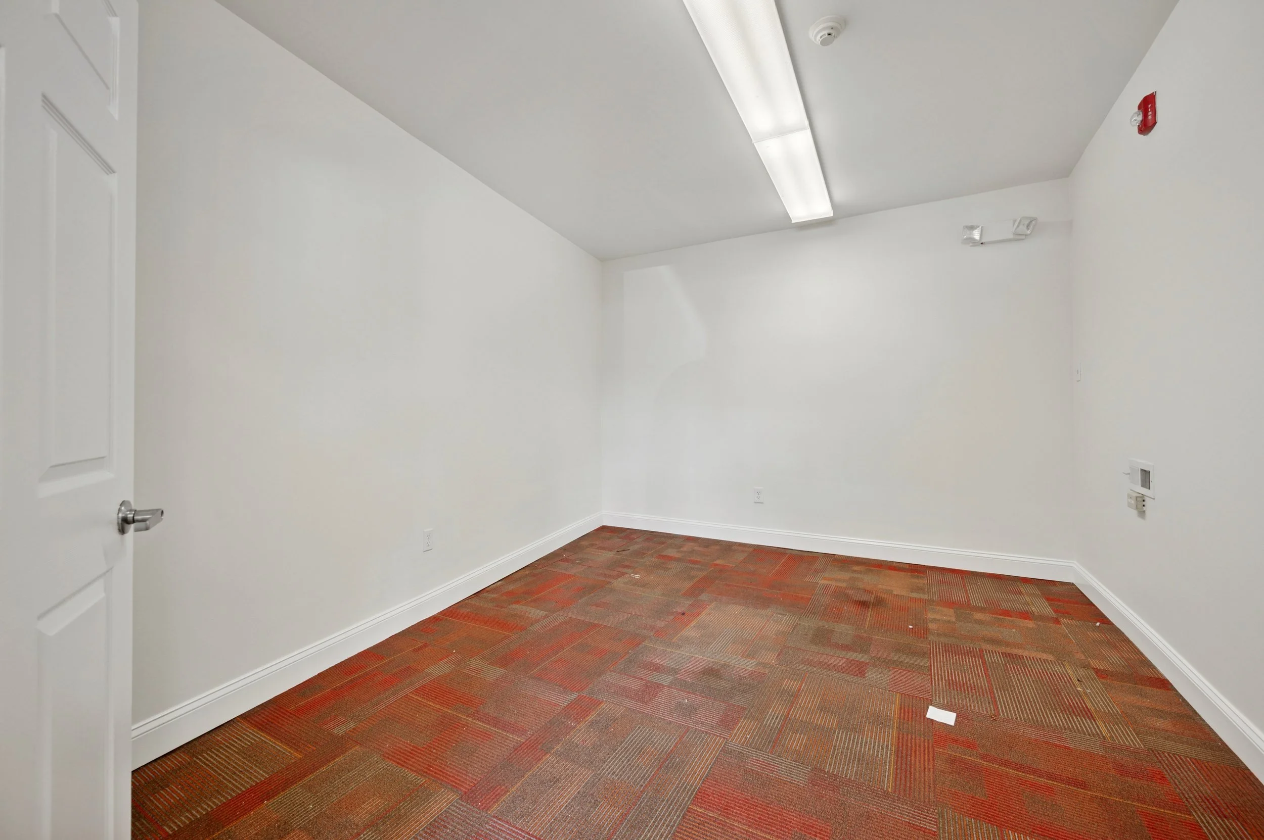 6841 Germantown Ave_12.jpg