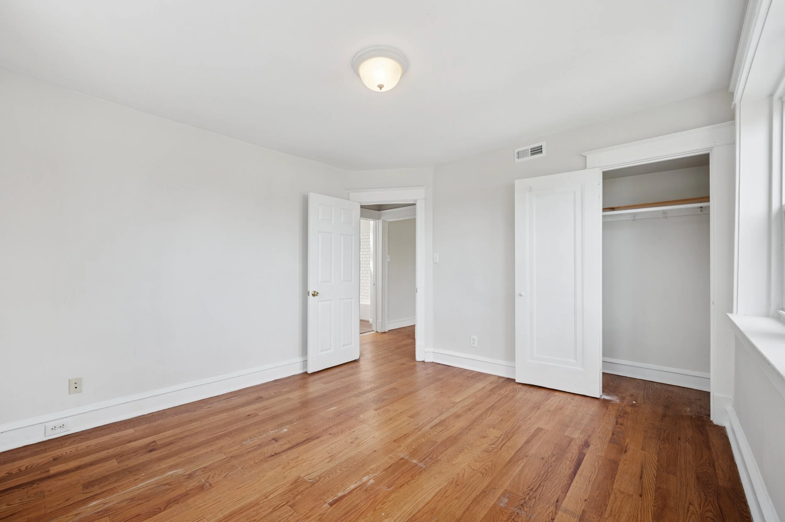 6732 Germantown Ave_08.jpg