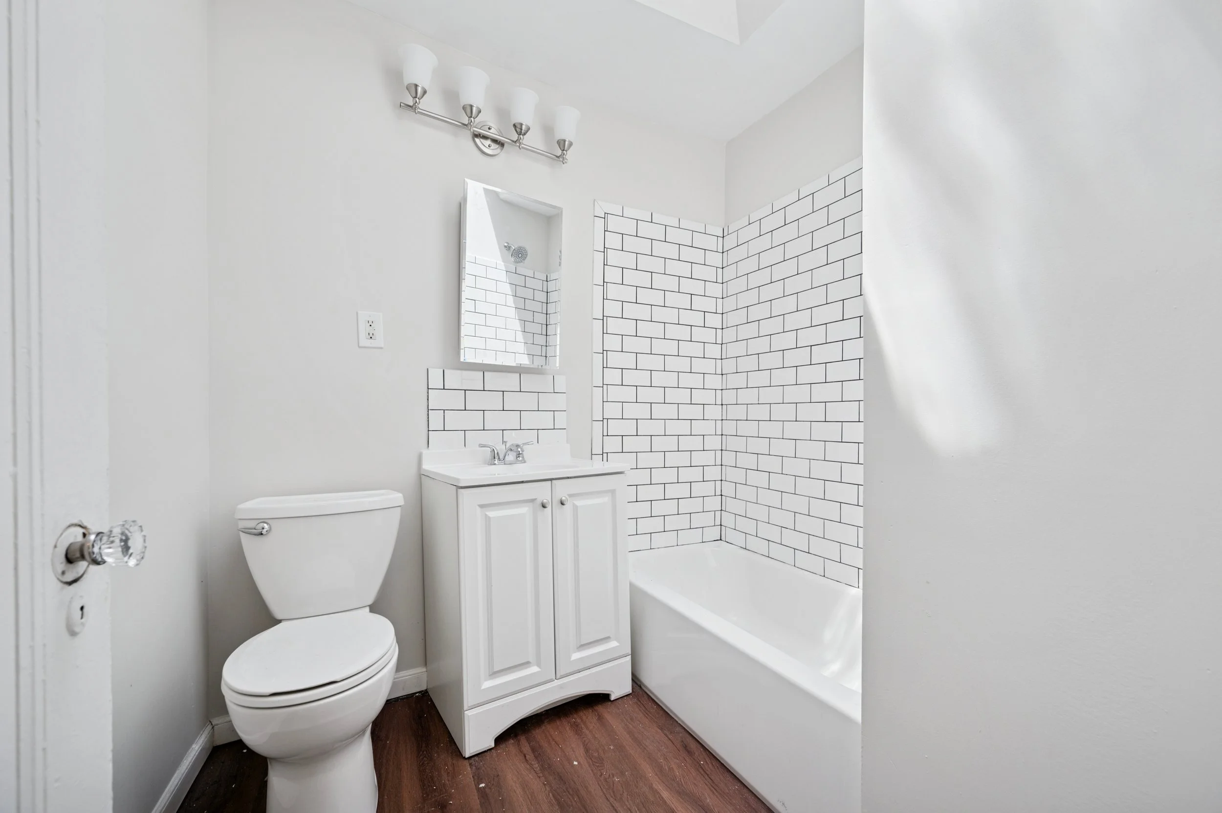 6732 Germantown Ave_11.jpg