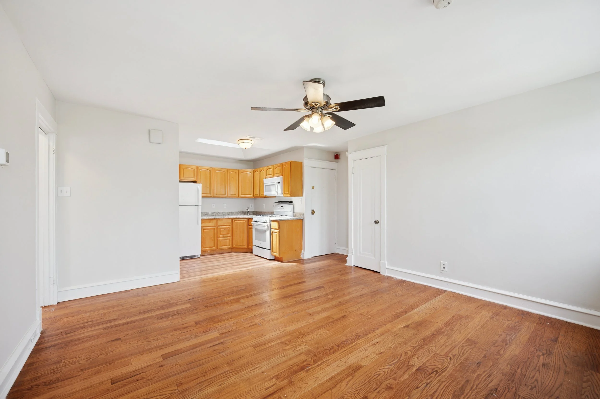 6732 Germantown Avenue | Apartment