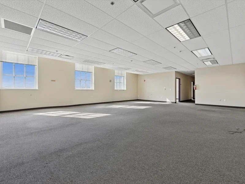 06-401 DeKalb St_06.jpg
