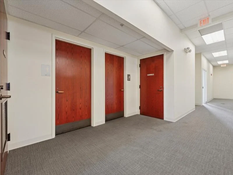20-401 DeKalb St_20.jpg