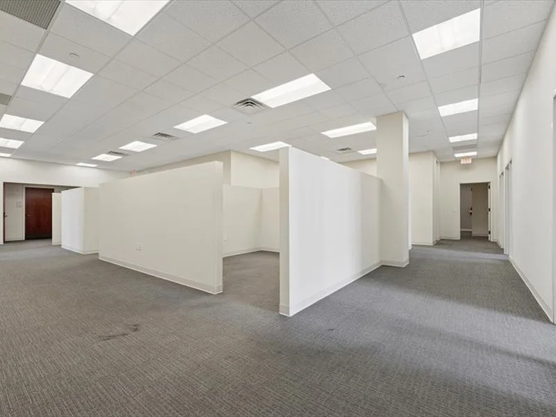 17-401 DeKalb St_17.jpg