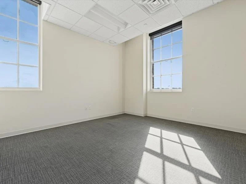 23-401 DeKalb St_23.jpg