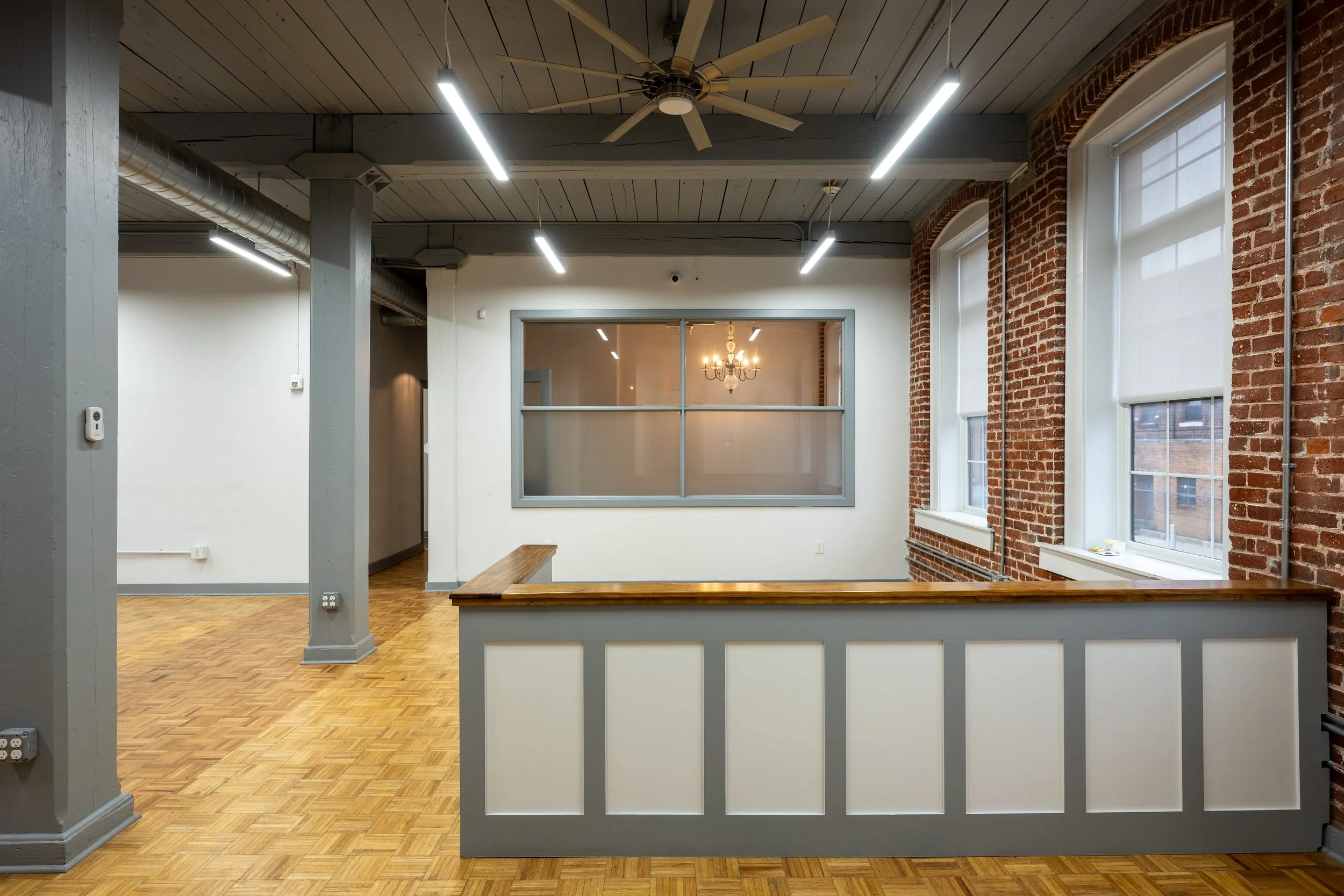 137 W. Berkley Street | 2nd Floor