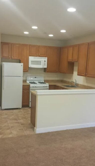 5301 Germantown Avenue | Apartment 201