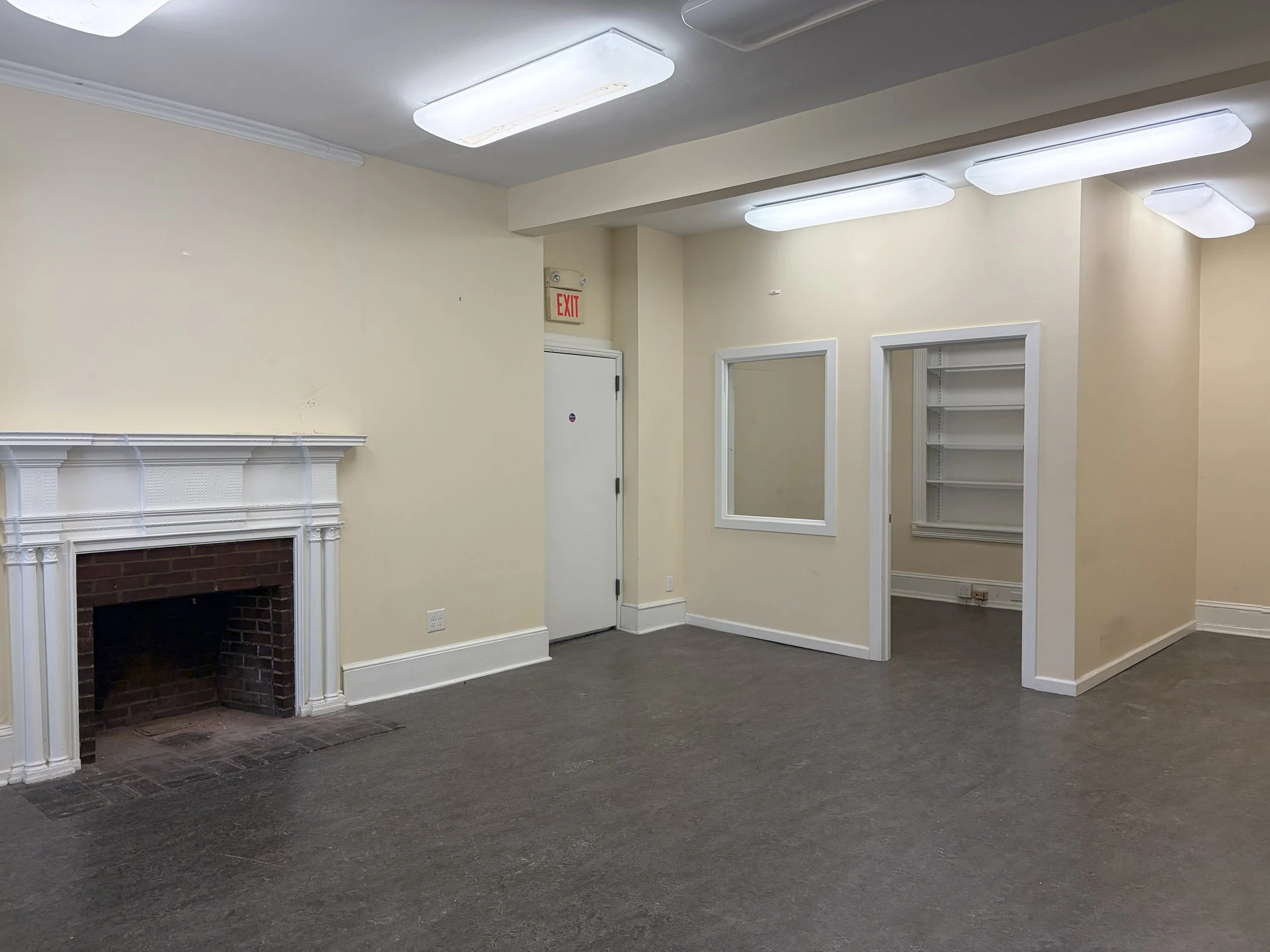 7045-47 Germantown Avenue | Suite 103