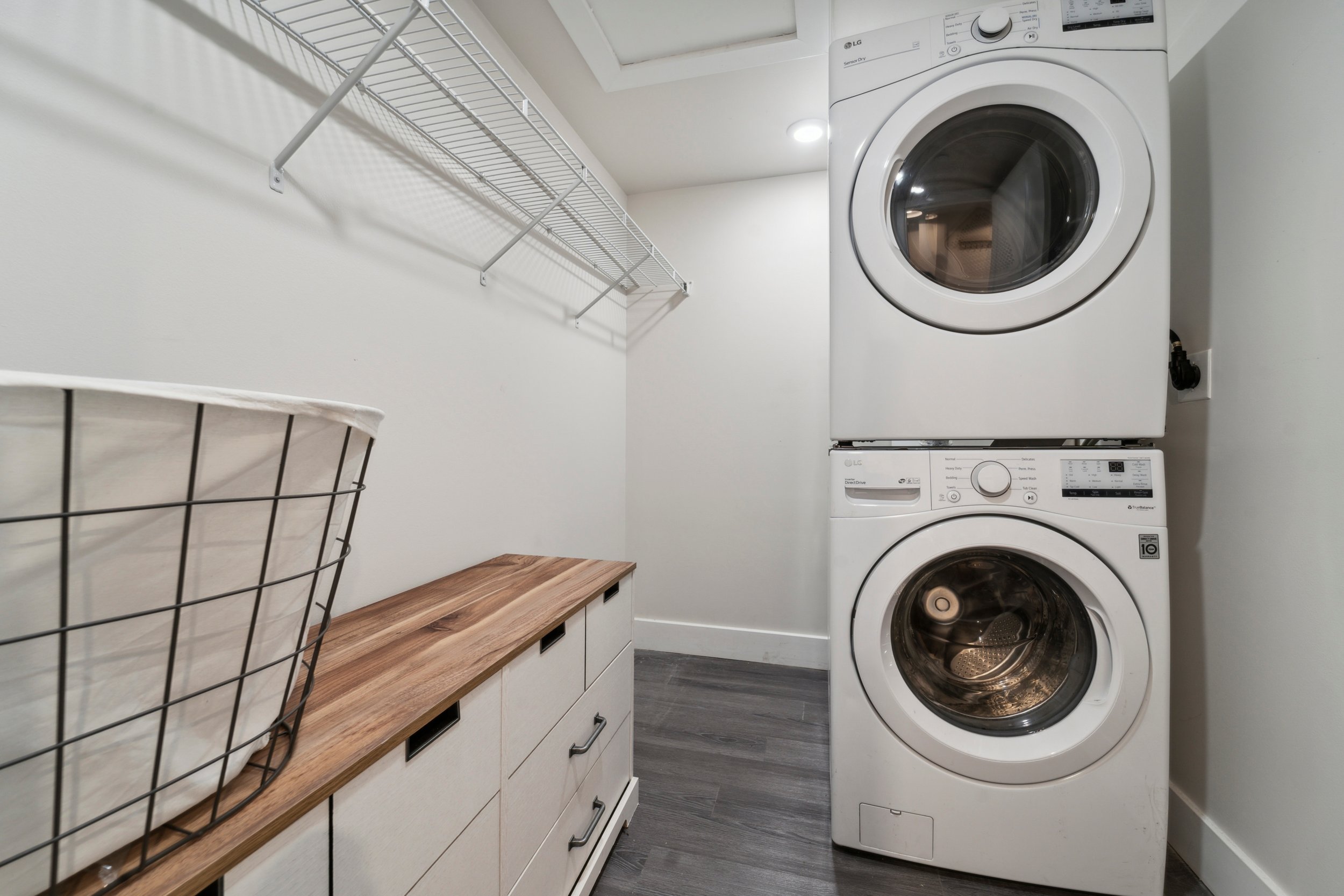 212 W Roberts Ave14.jpg