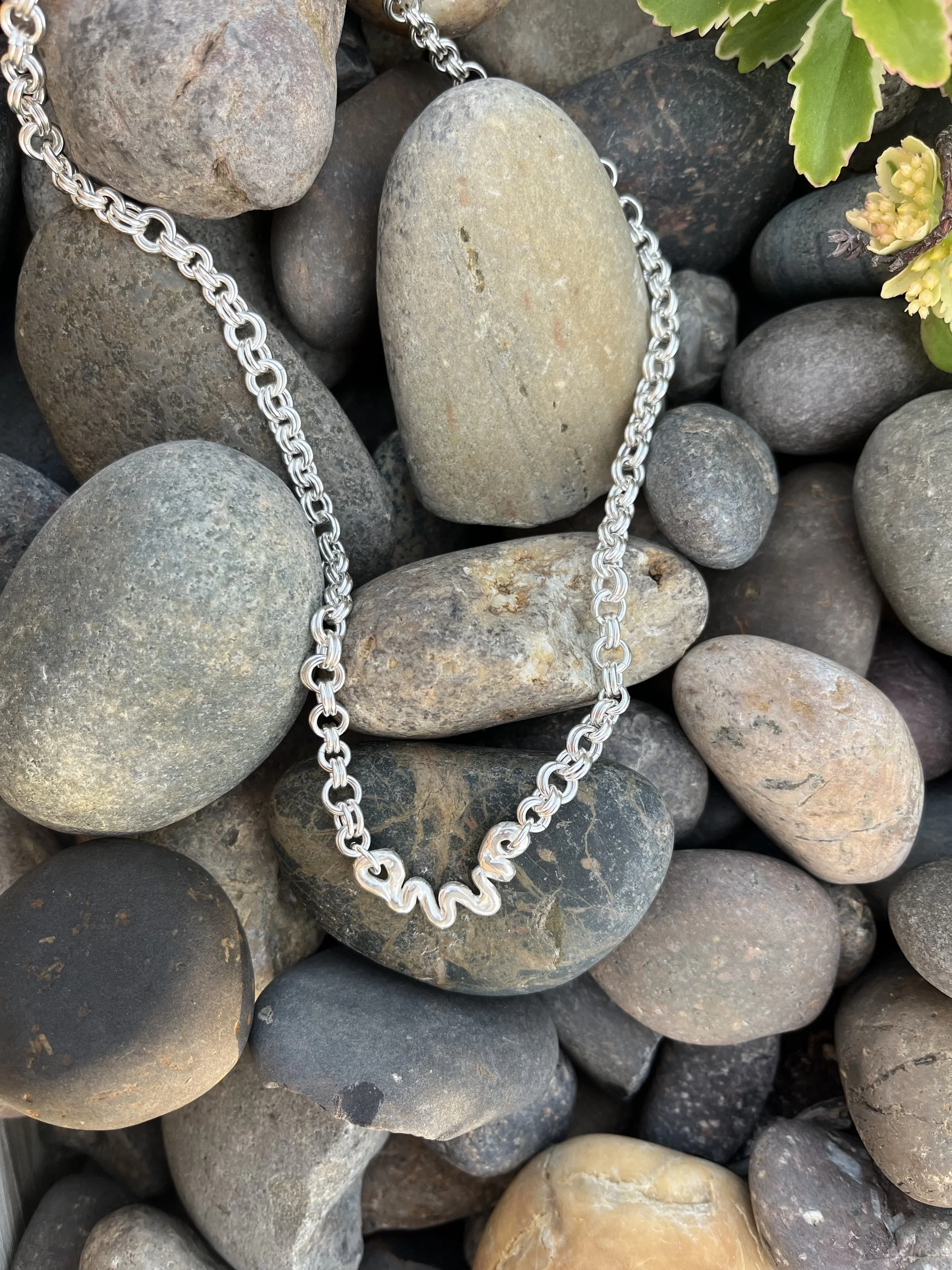 Single Squiggle Chain