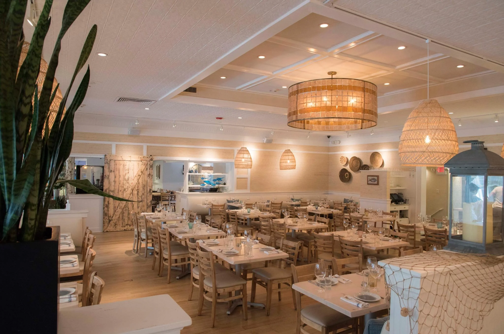 A_S_Lux_Interiors_Commercial_Oniro Taverna.jpeg