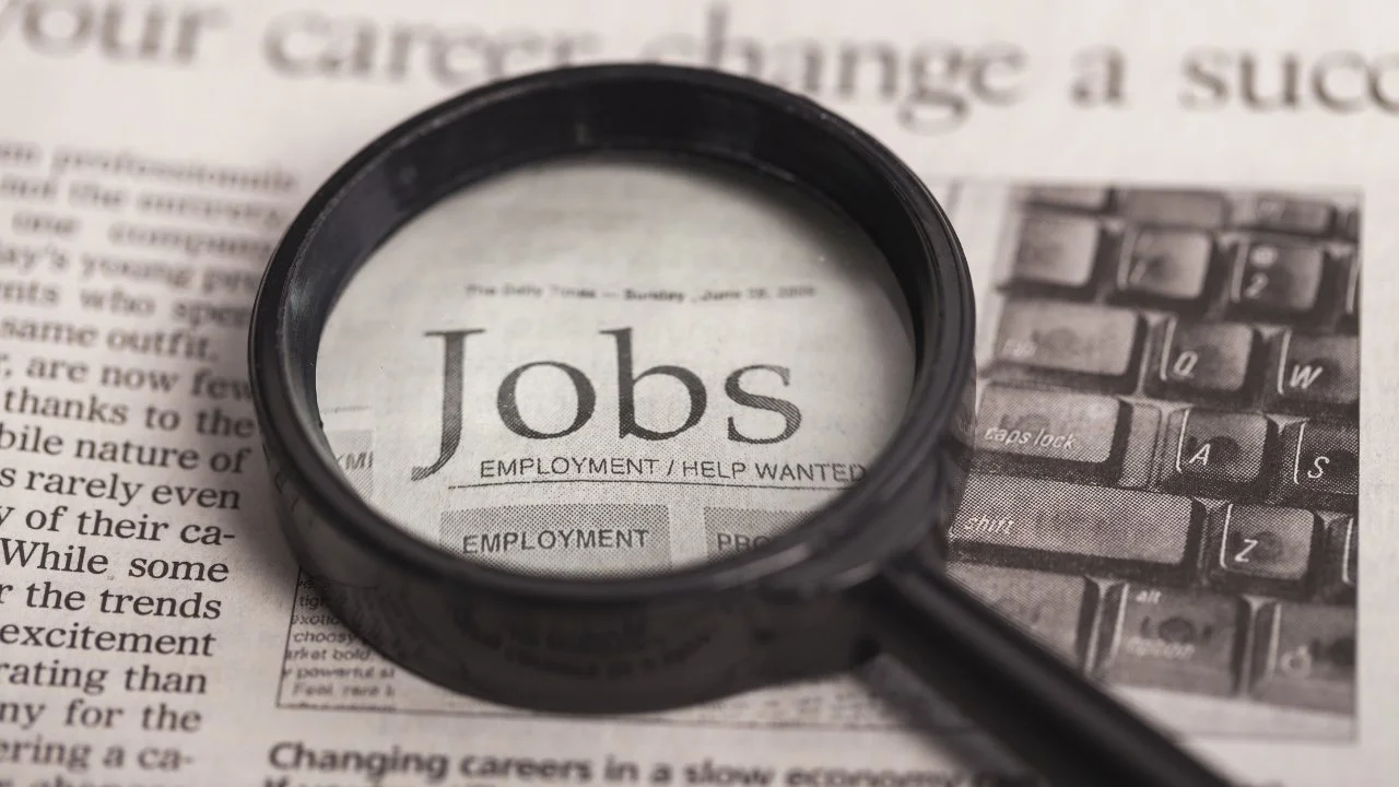 U.S. Unemployment Rate Drops to 4.4% in December, Beating Expectations