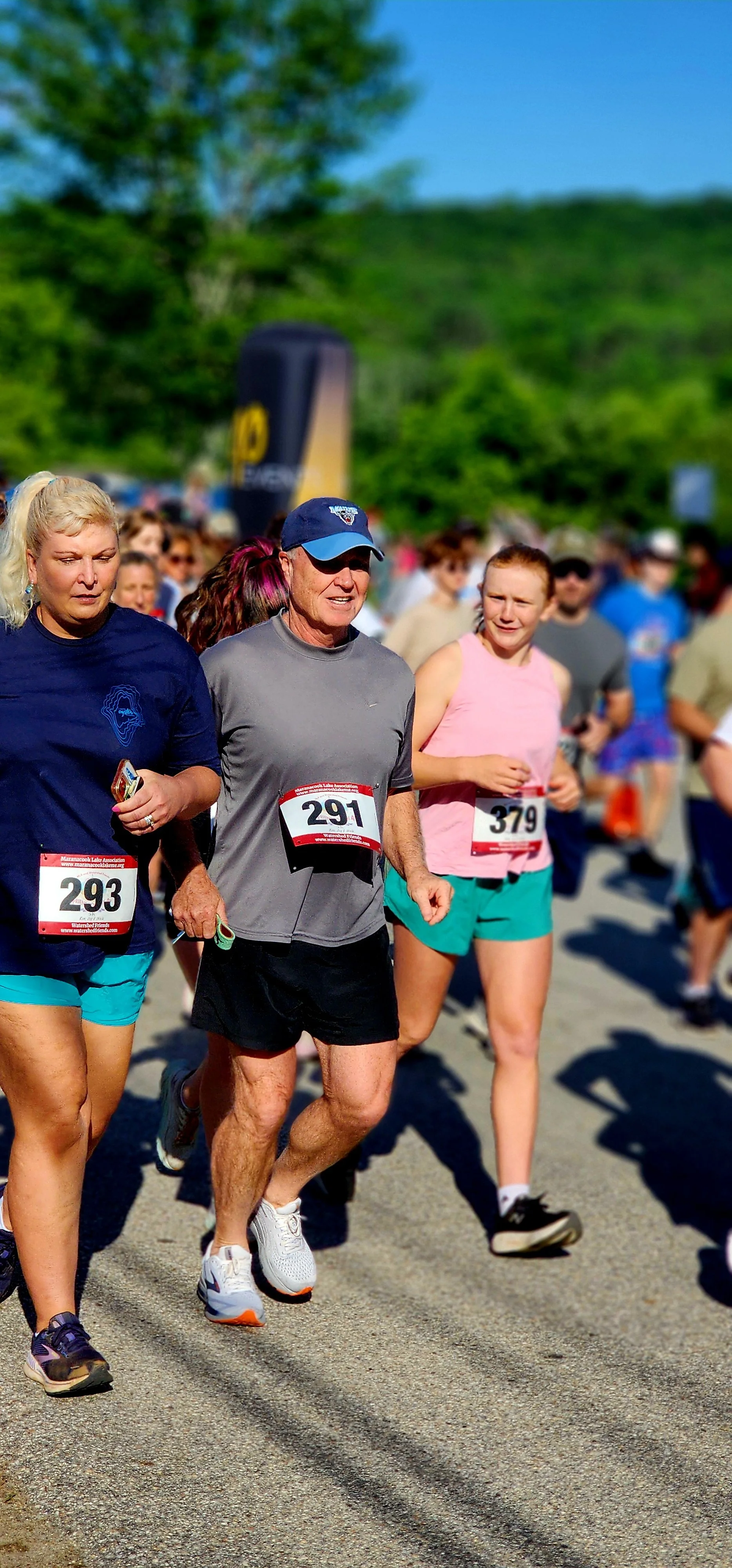 A crowd of people running